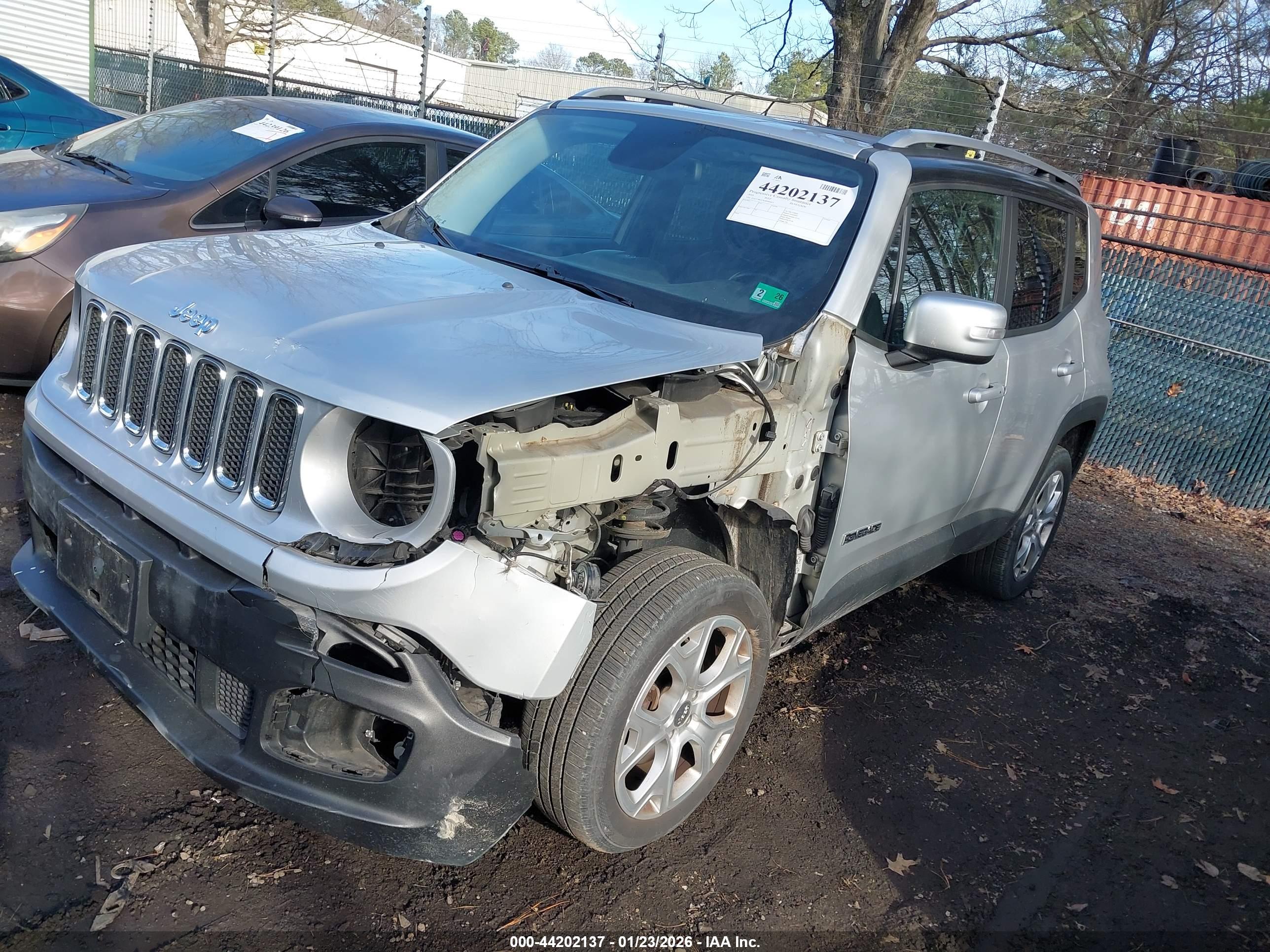 JEEP RENEGADE image 2