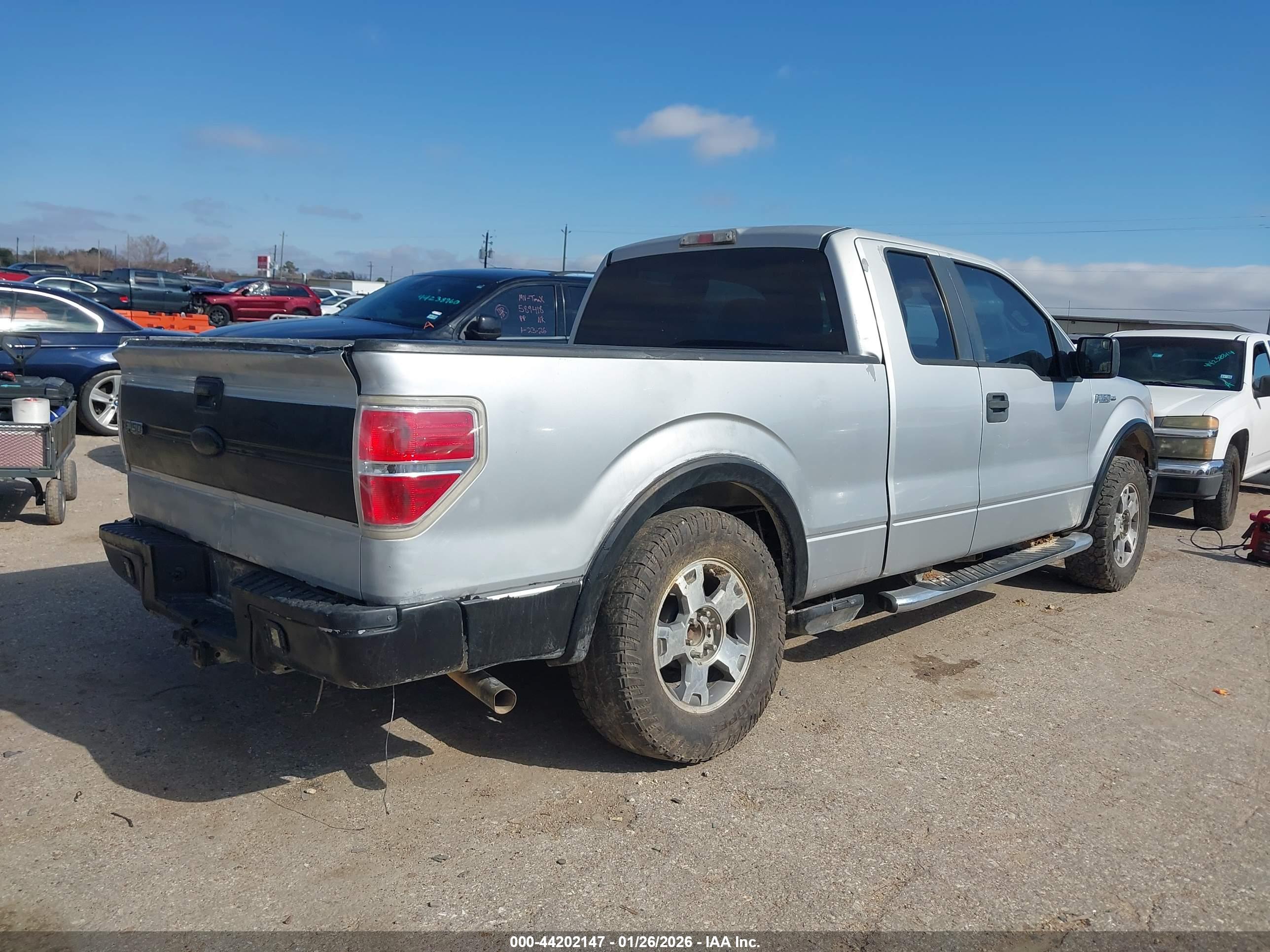 FORD F-150 image 4