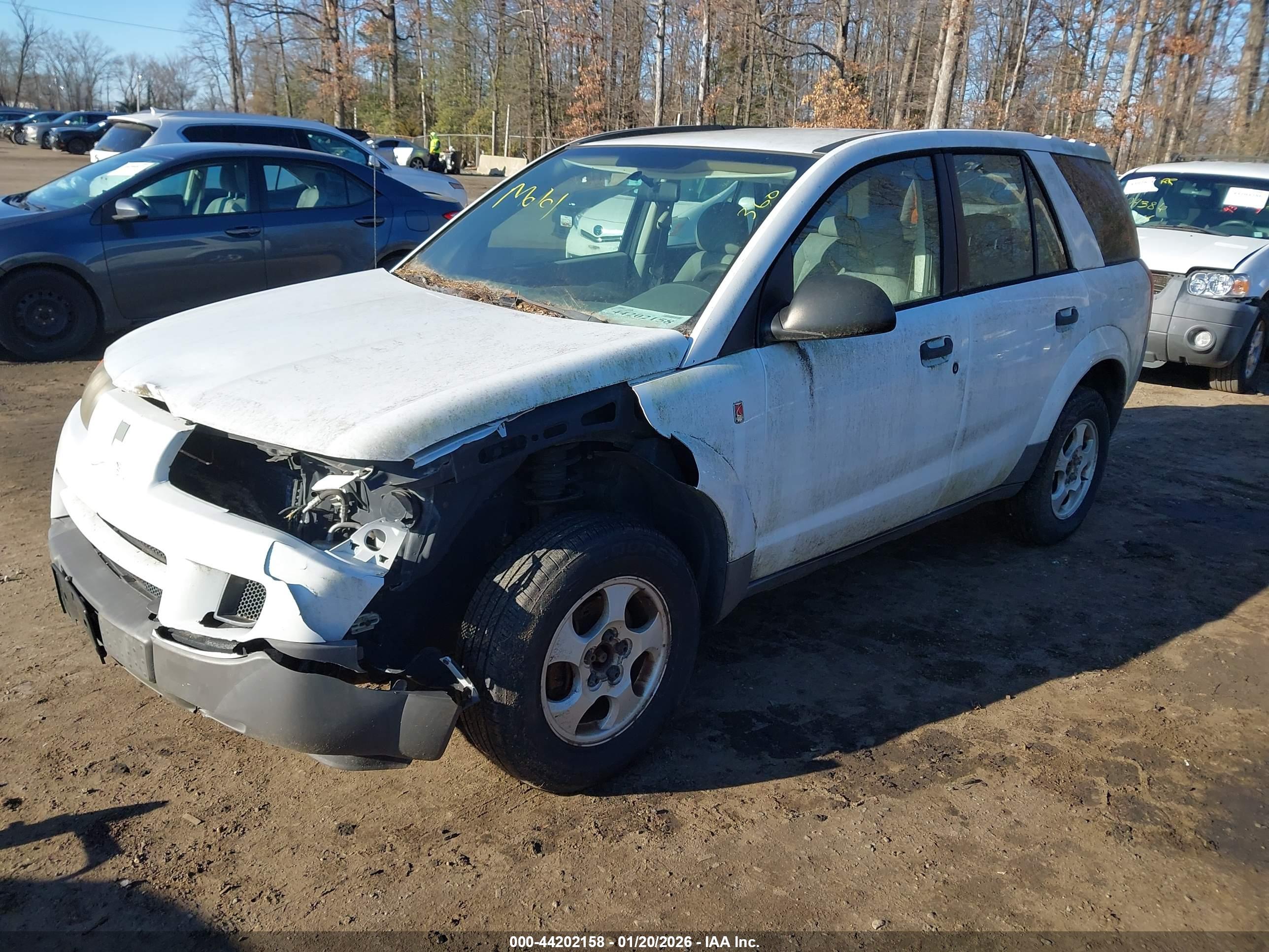 SATURN VUE image 2