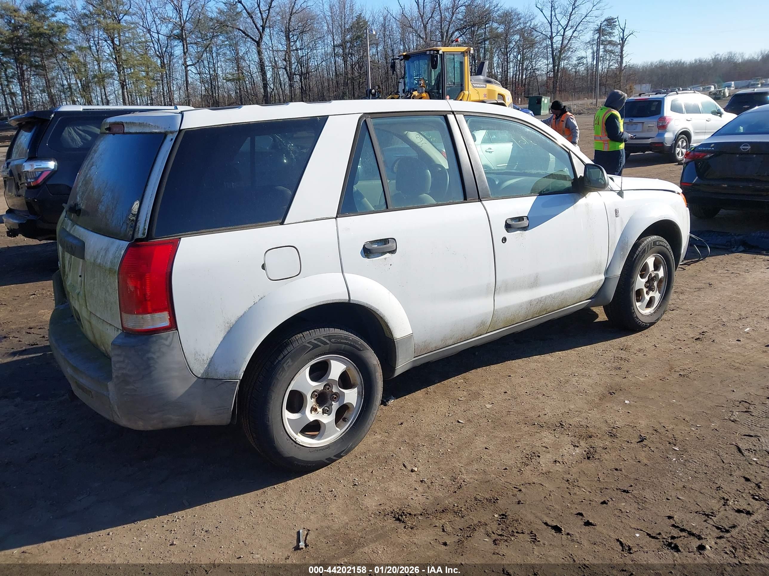 SATURN VUE image 4
