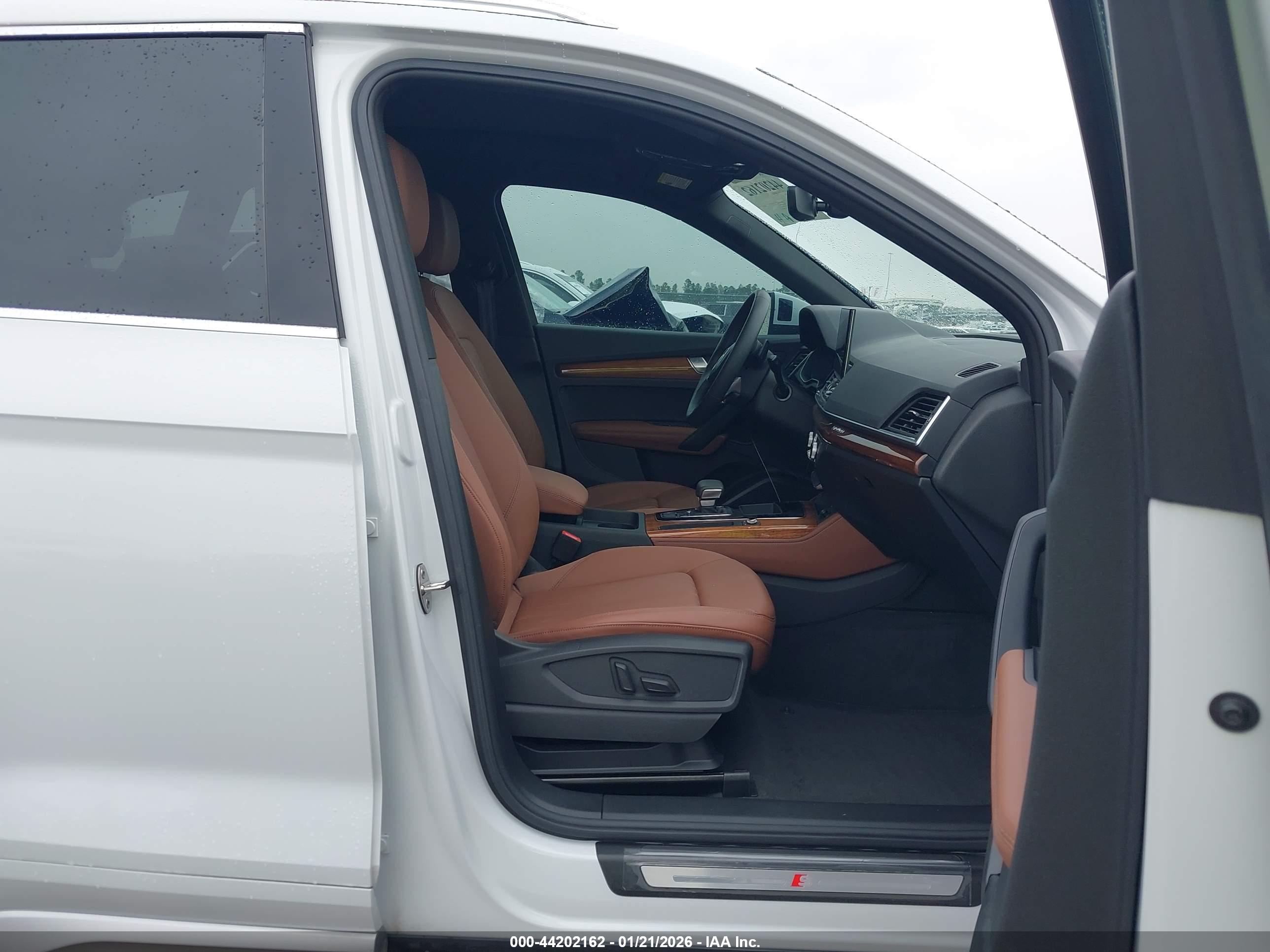 AUDI Q5 image 5