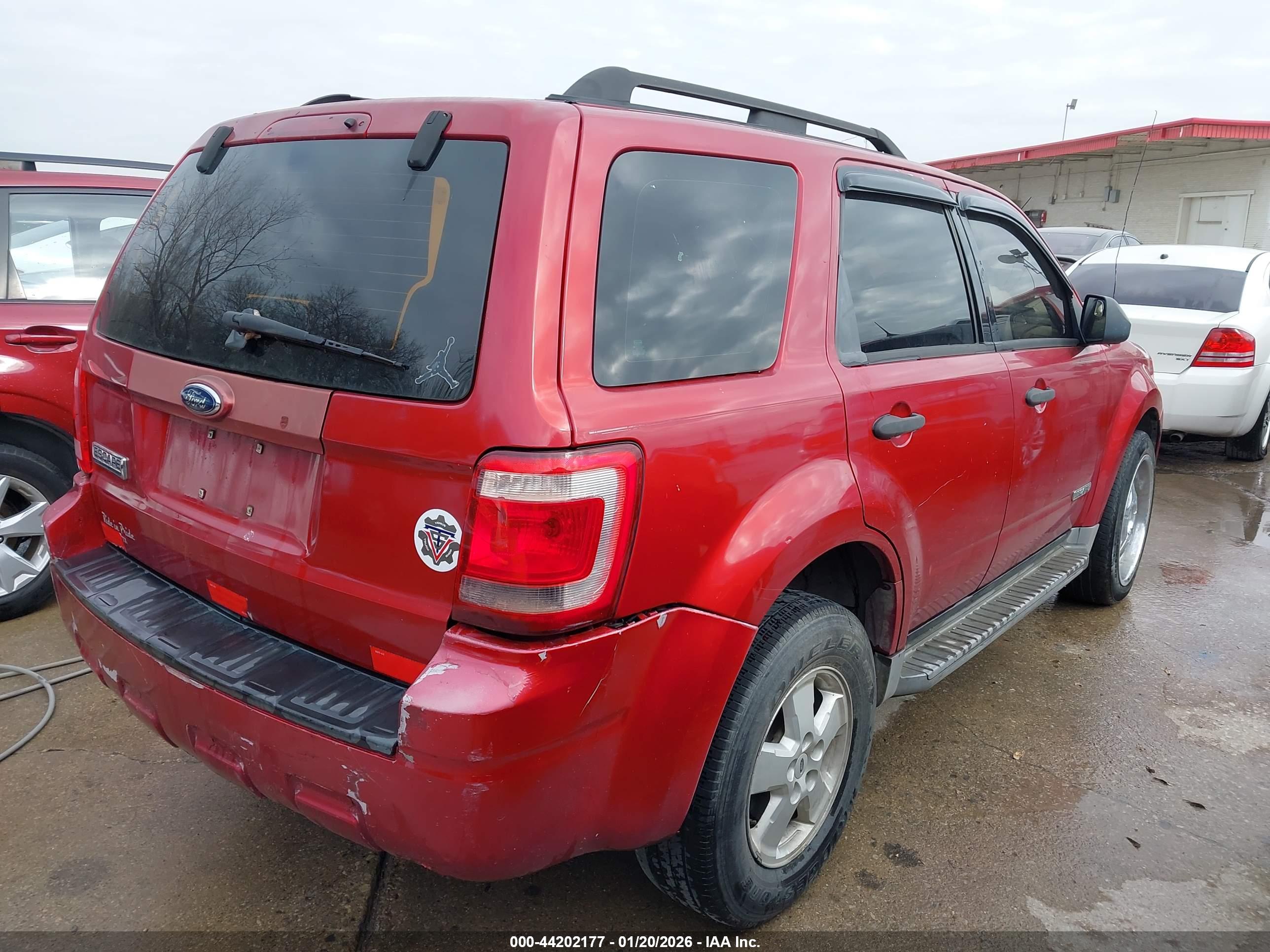 FORD ESCAPE image 4