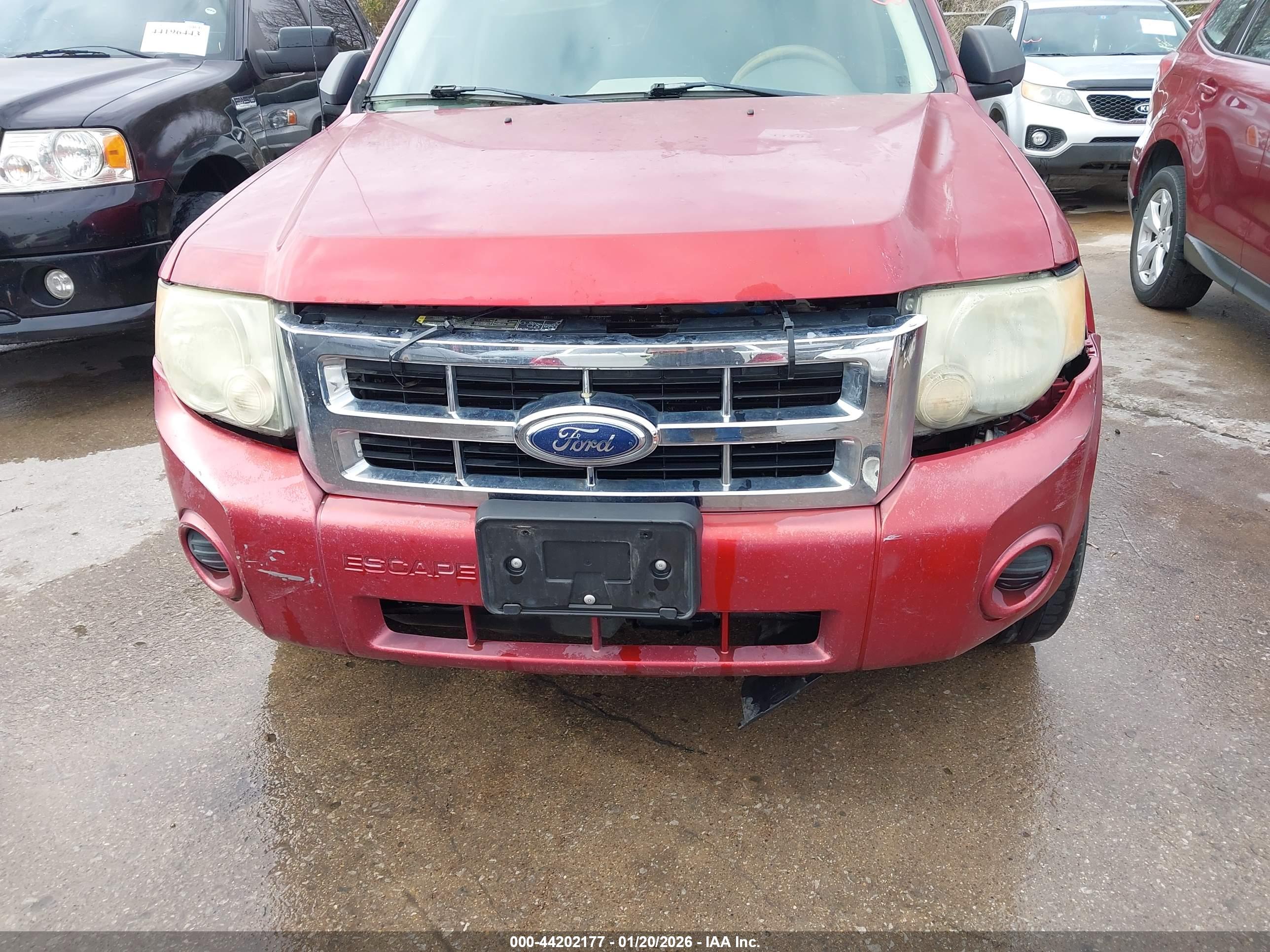 FORD ESCAPE image 6