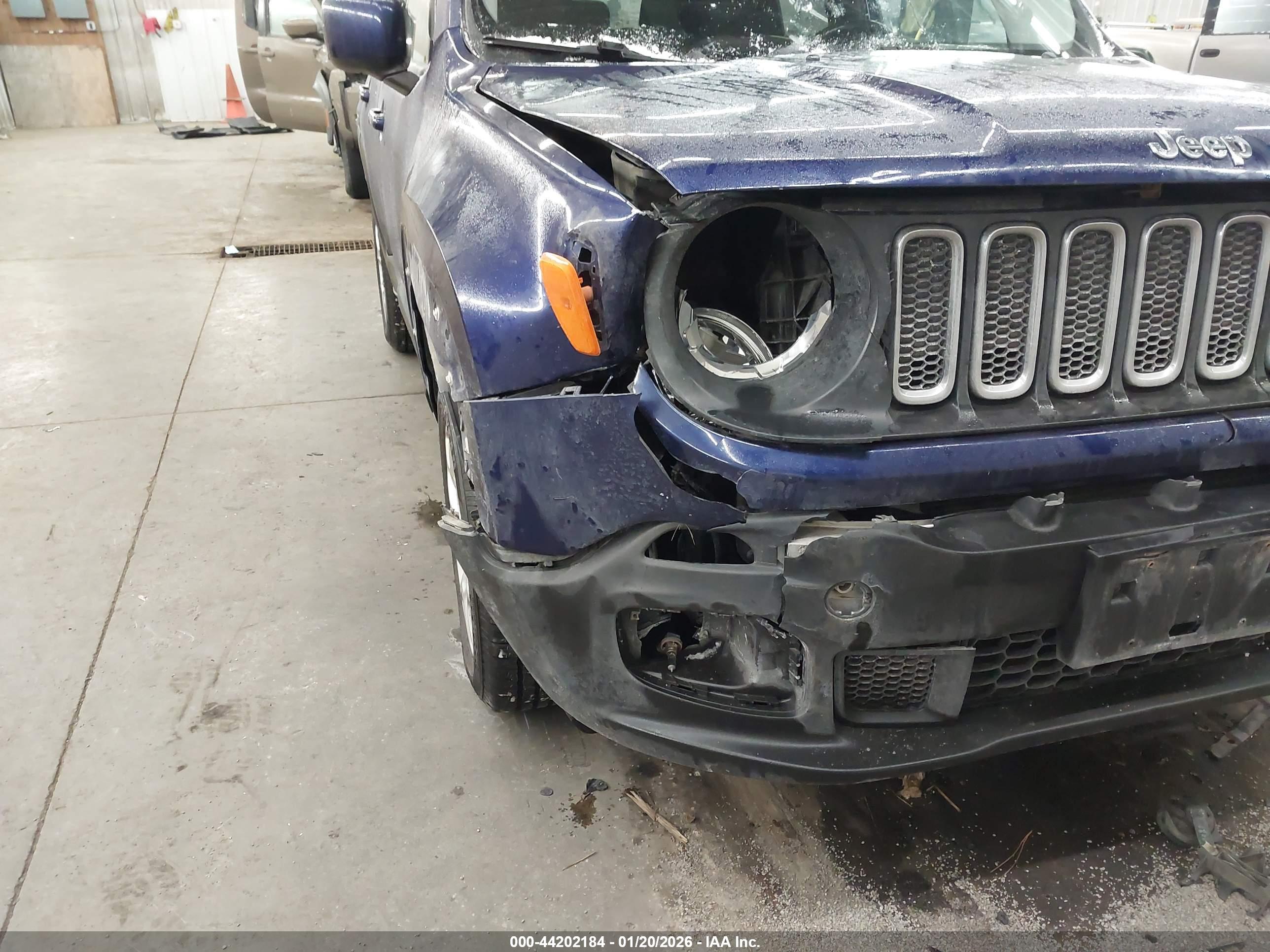 JEEP RENEGADE image 6
