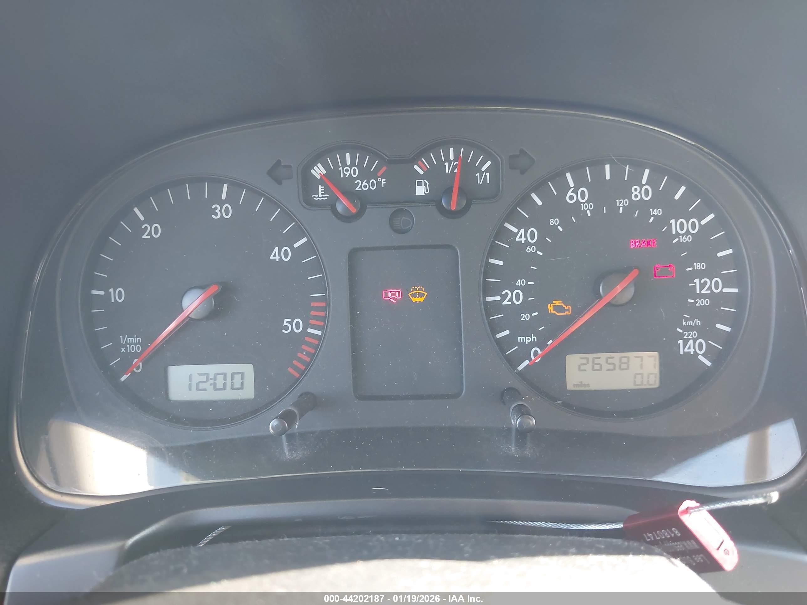 VOLKSWAGEN JETTA image 7