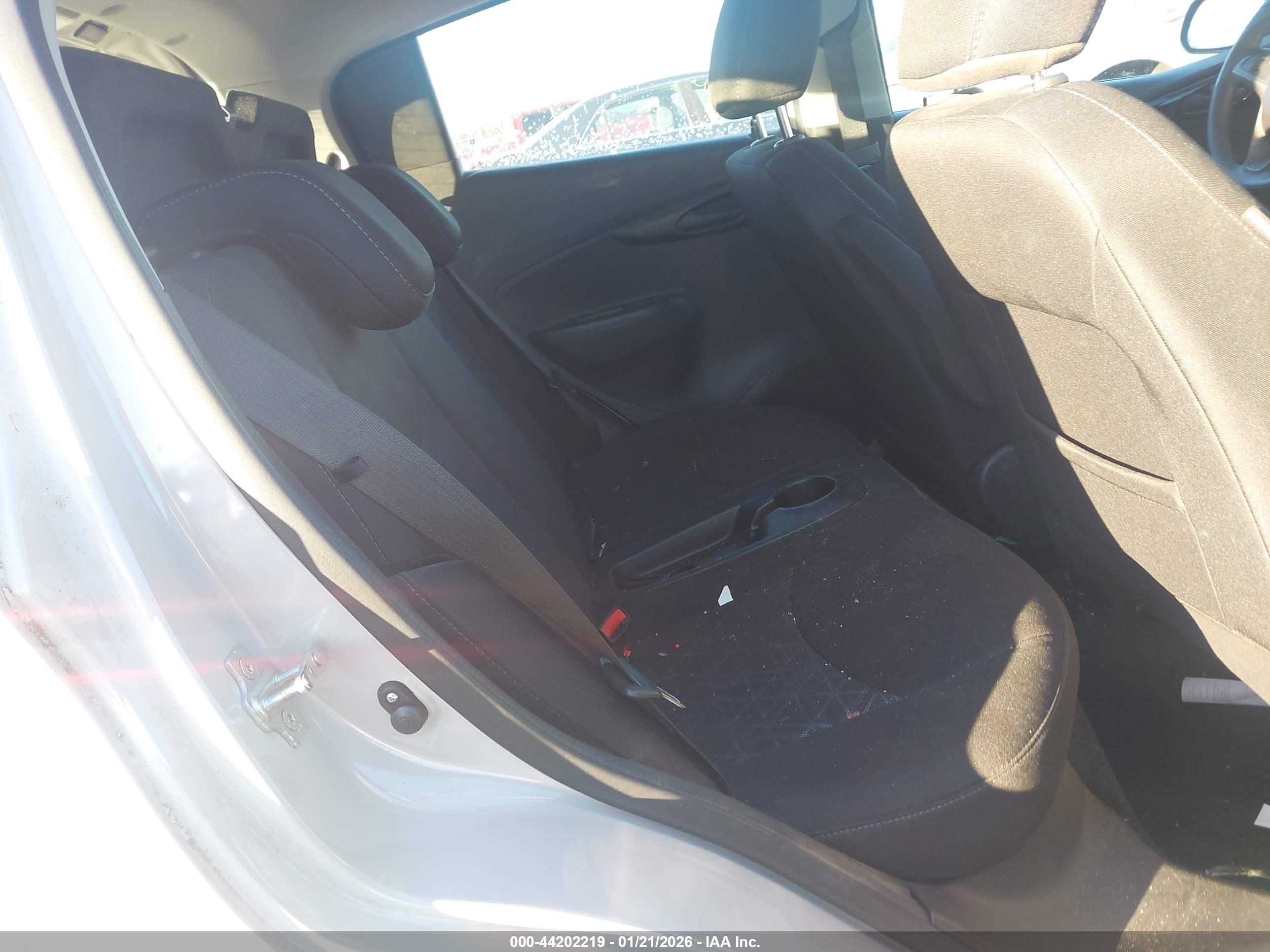 CHEVROLET SPARK image 8
