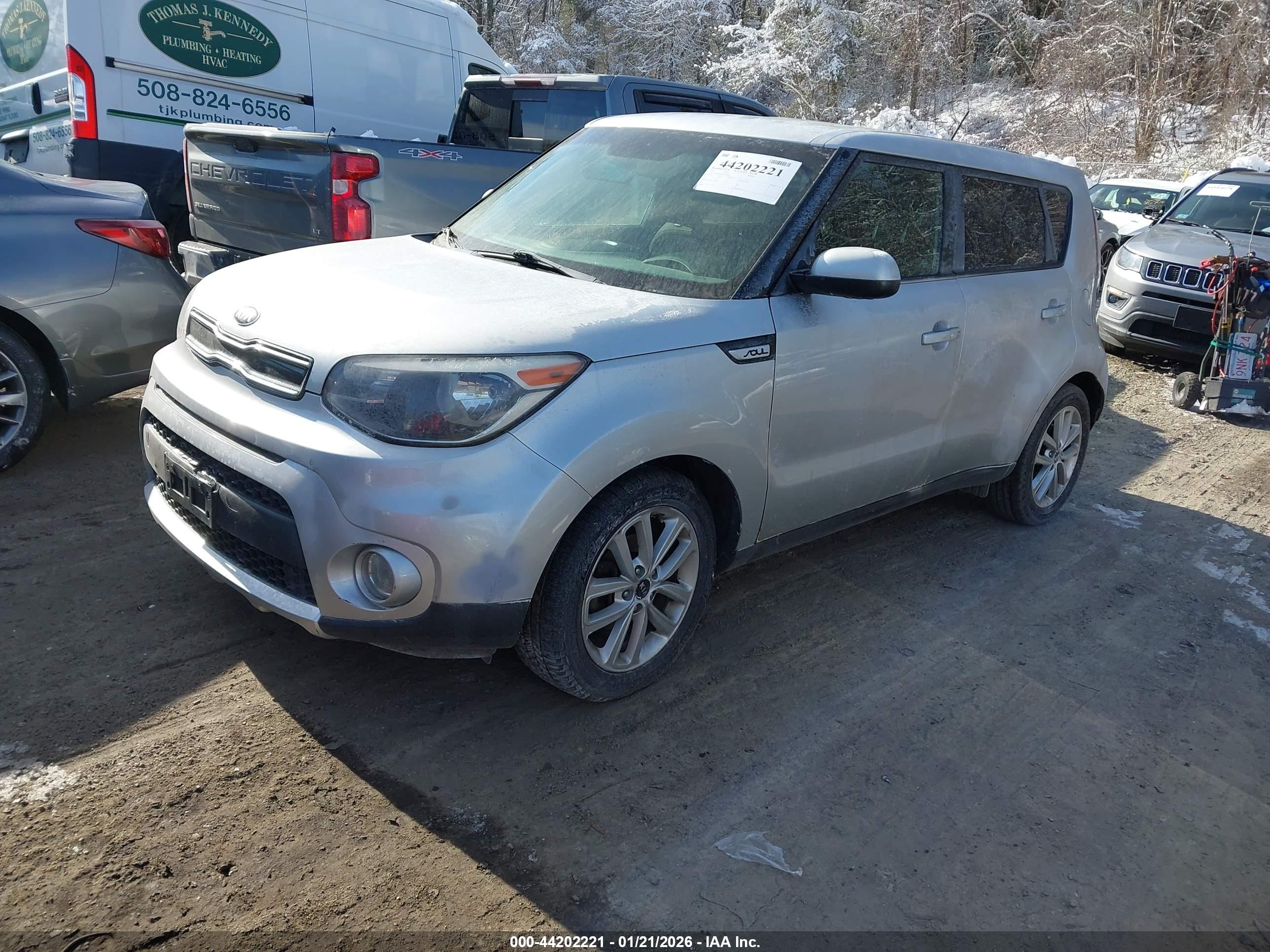 KIA SOUL image 2
