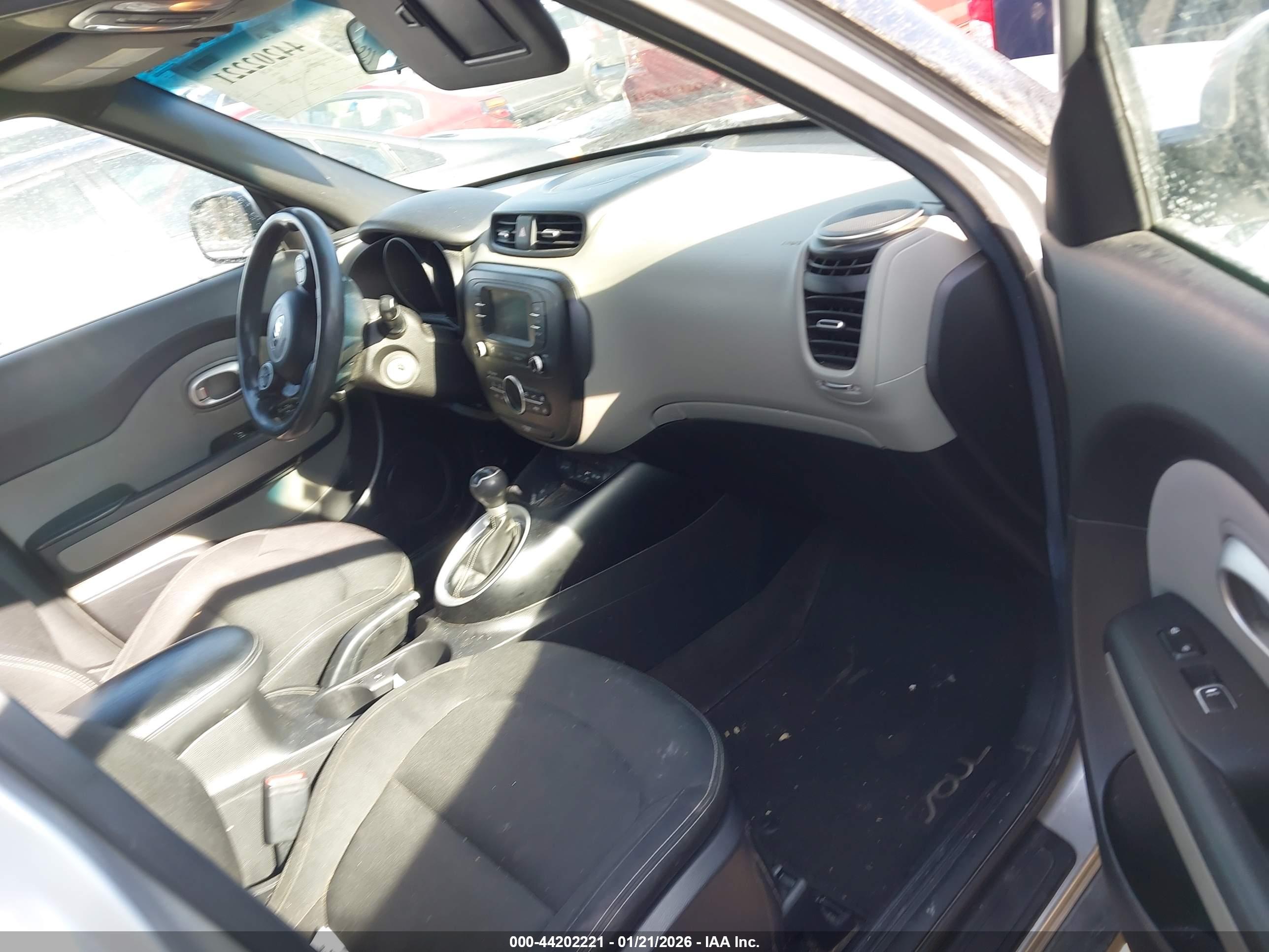 KIA SOUL image 5