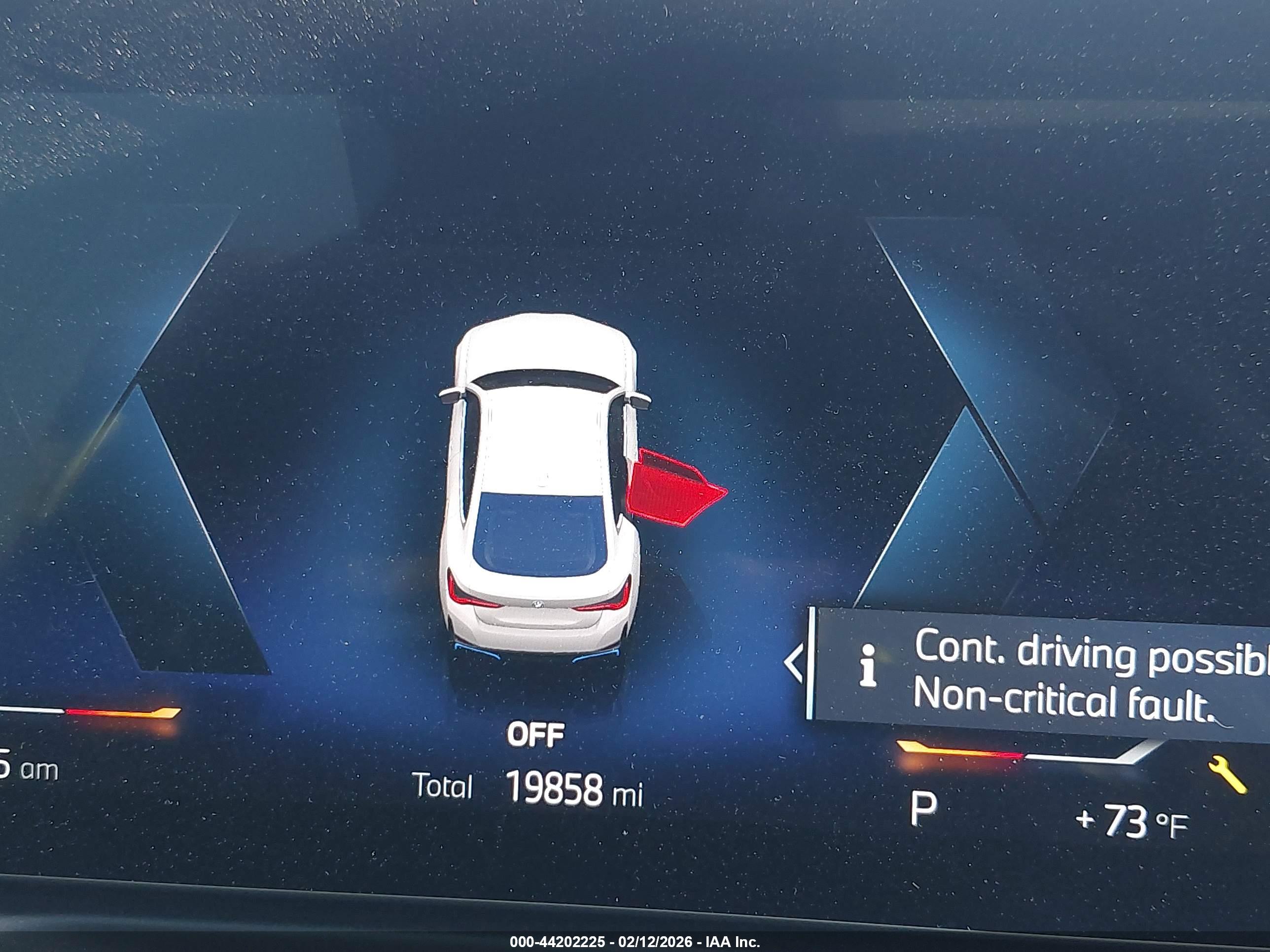BMW I4 image 7