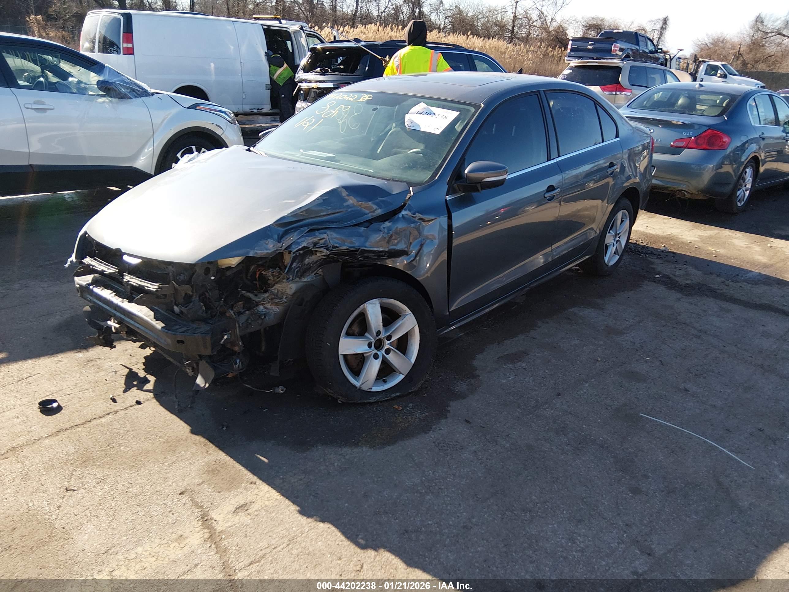 VOLKSWAGEN JETTA image 2