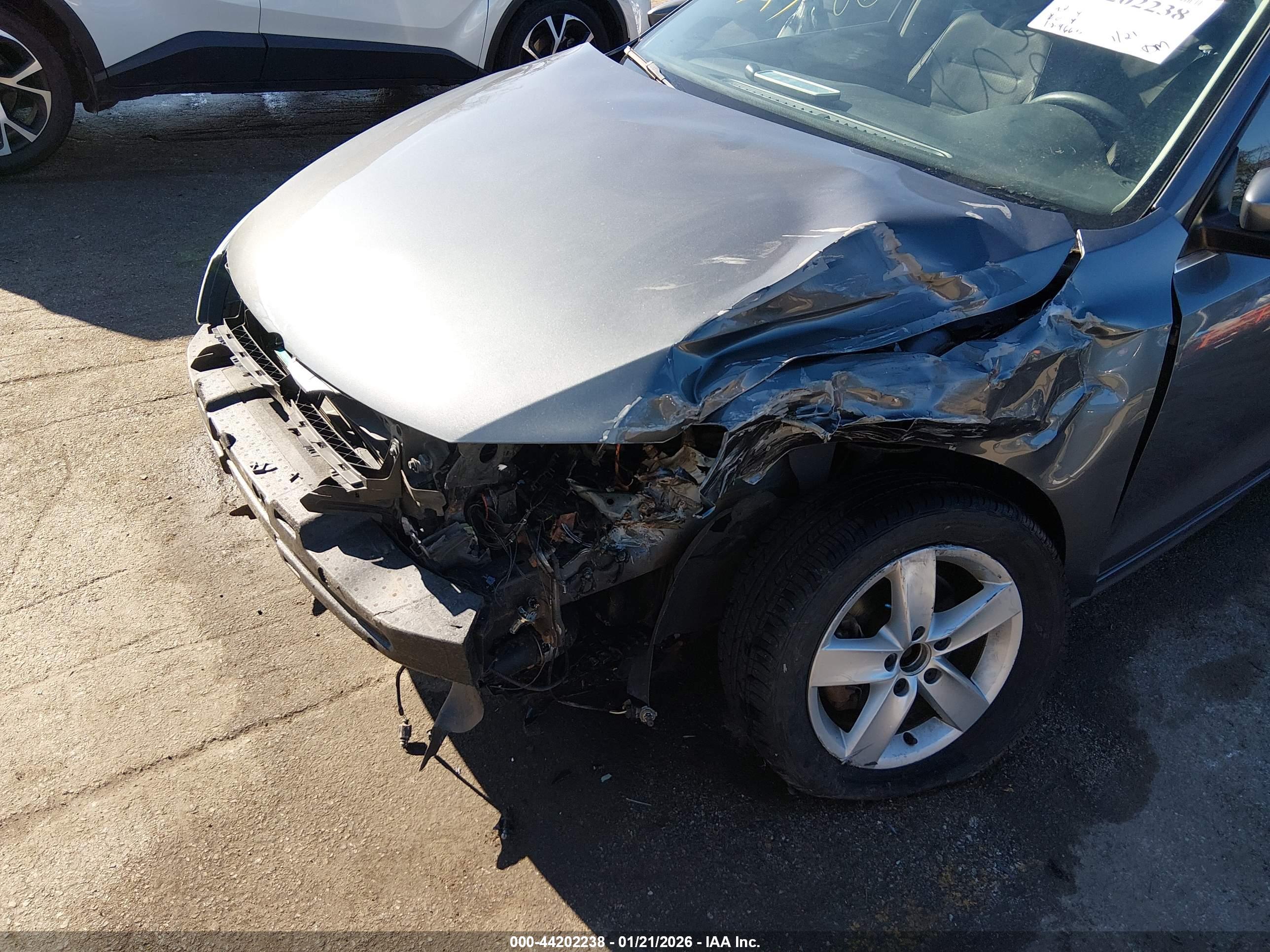 VOLKSWAGEN JETTA image 6