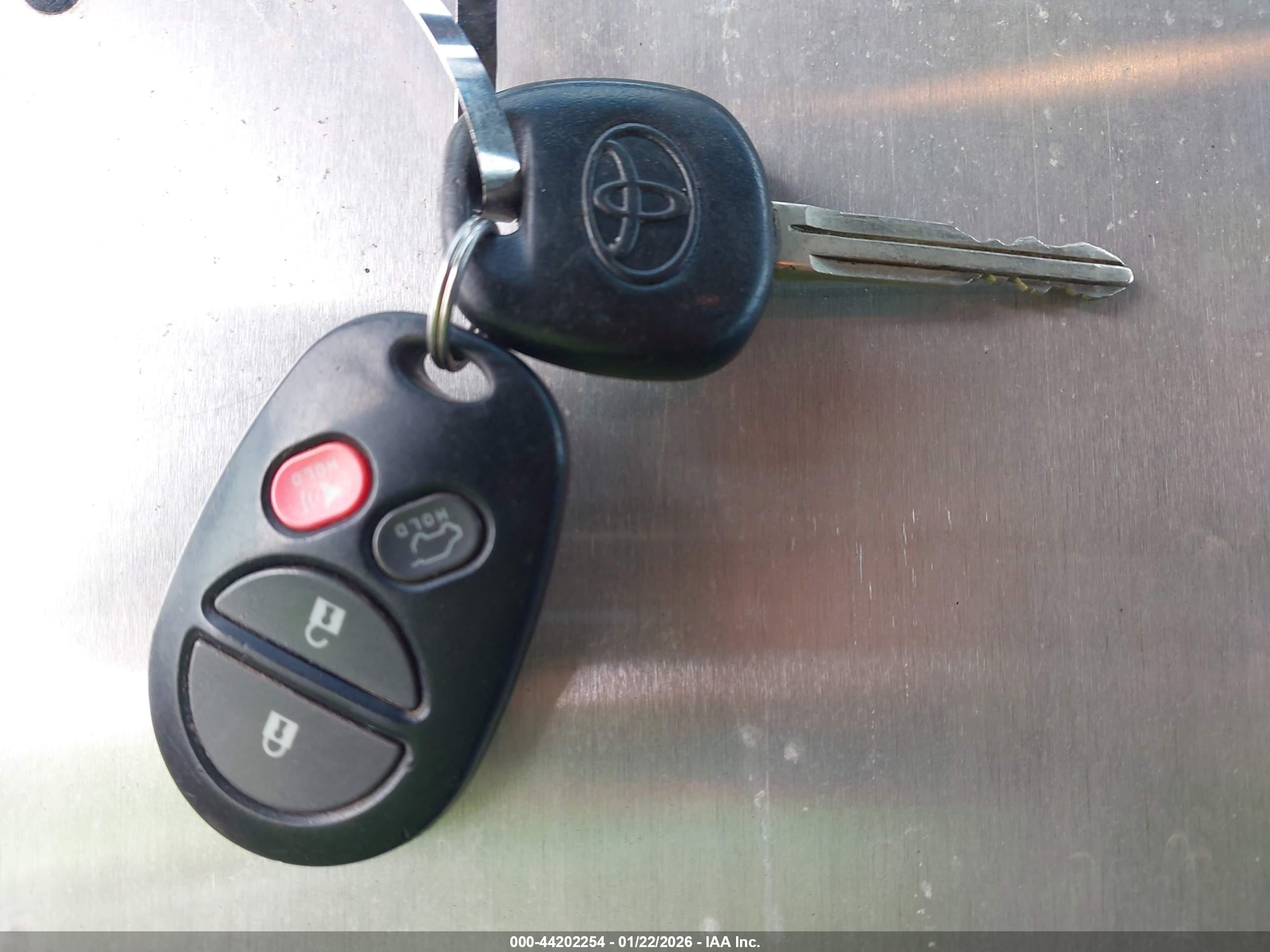 TOYOTA HIGHLANDER image 11