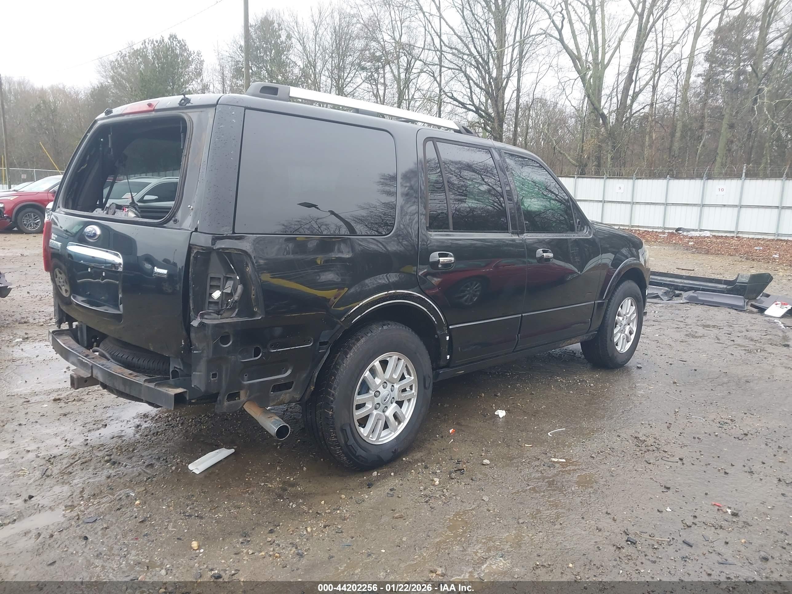 FORD EXPEDITION image 4