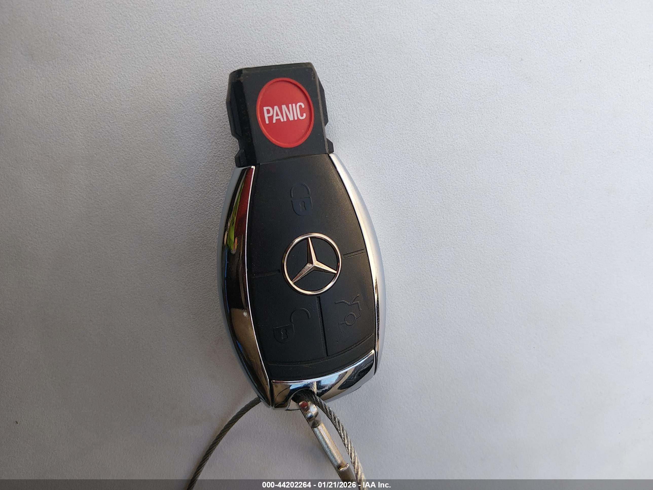 MERCEDES-BENZ CLK image 11