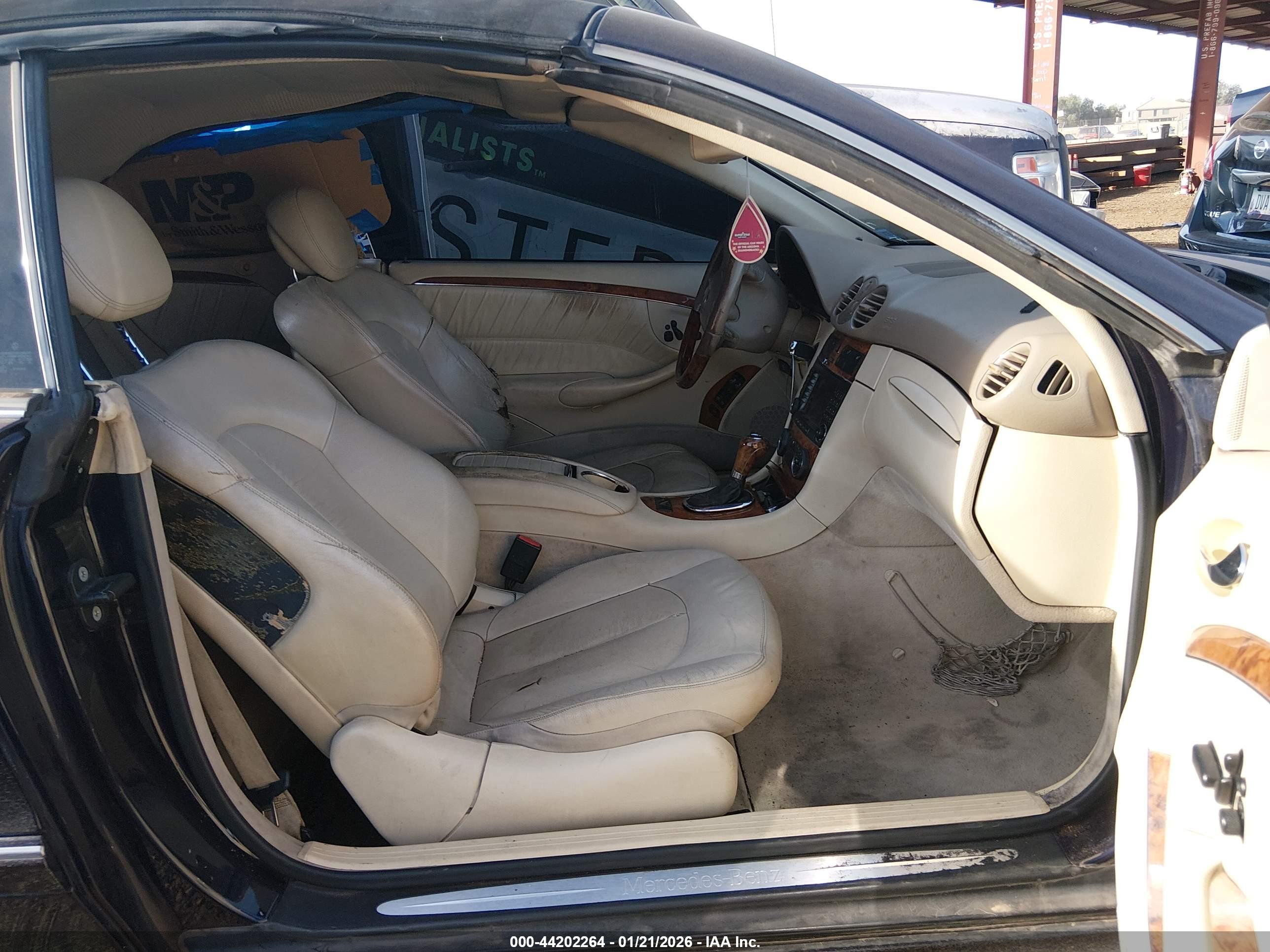 MERCEDES-BENZ CLK image 5