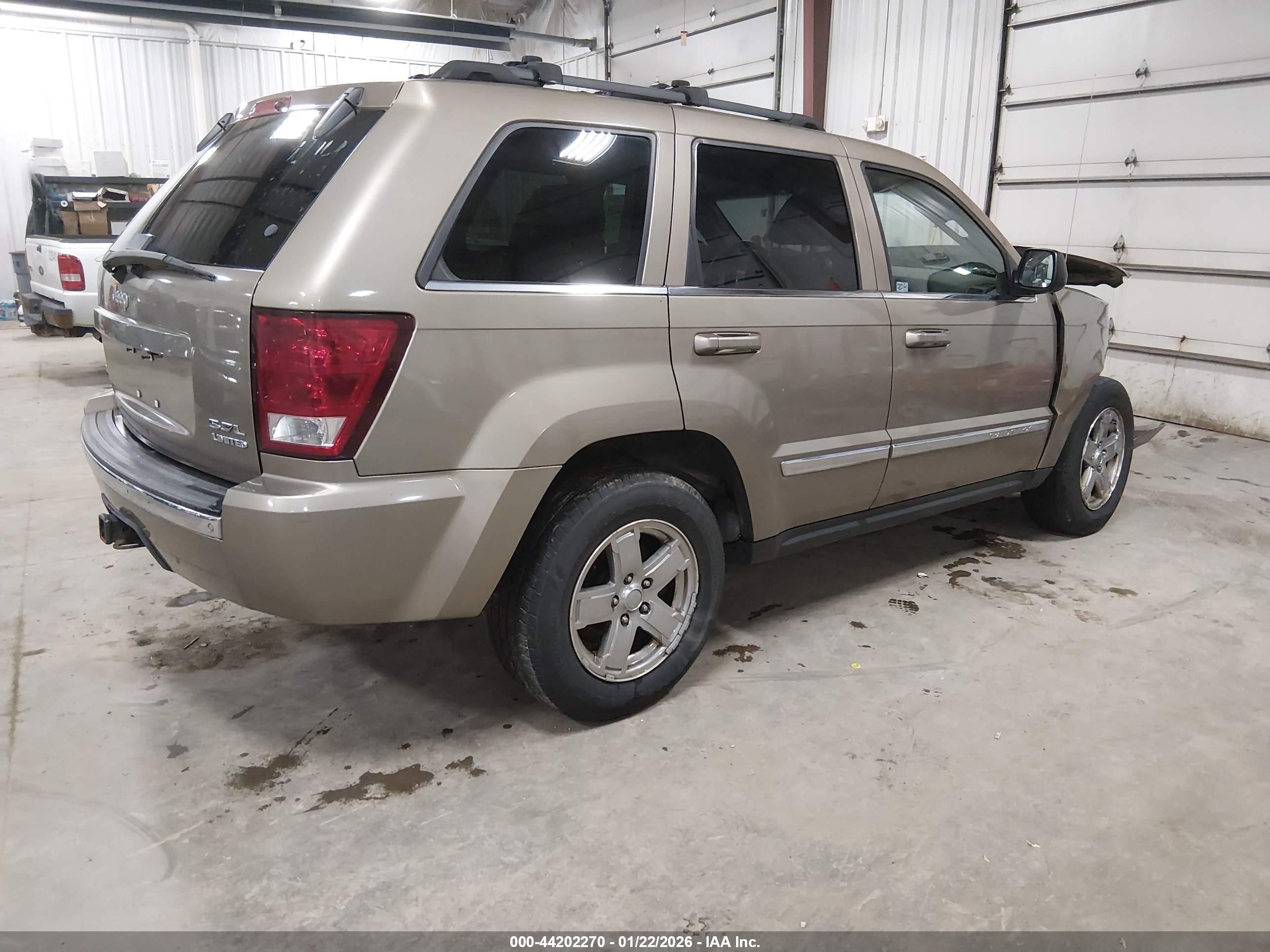 JEEP GRAND image 4