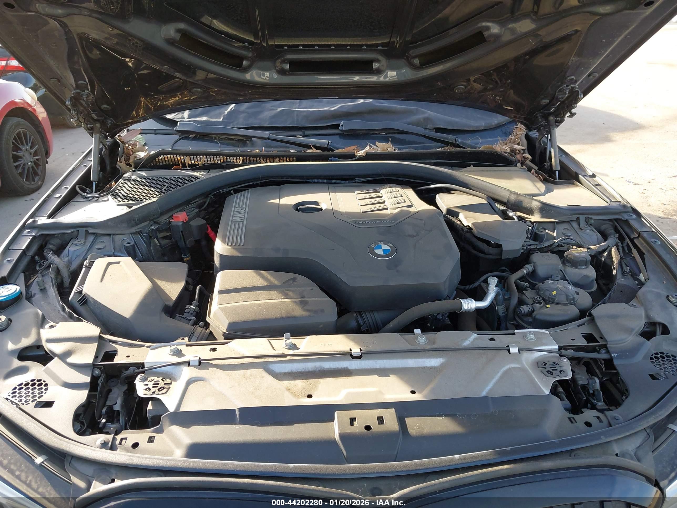 BMW 330I image 10