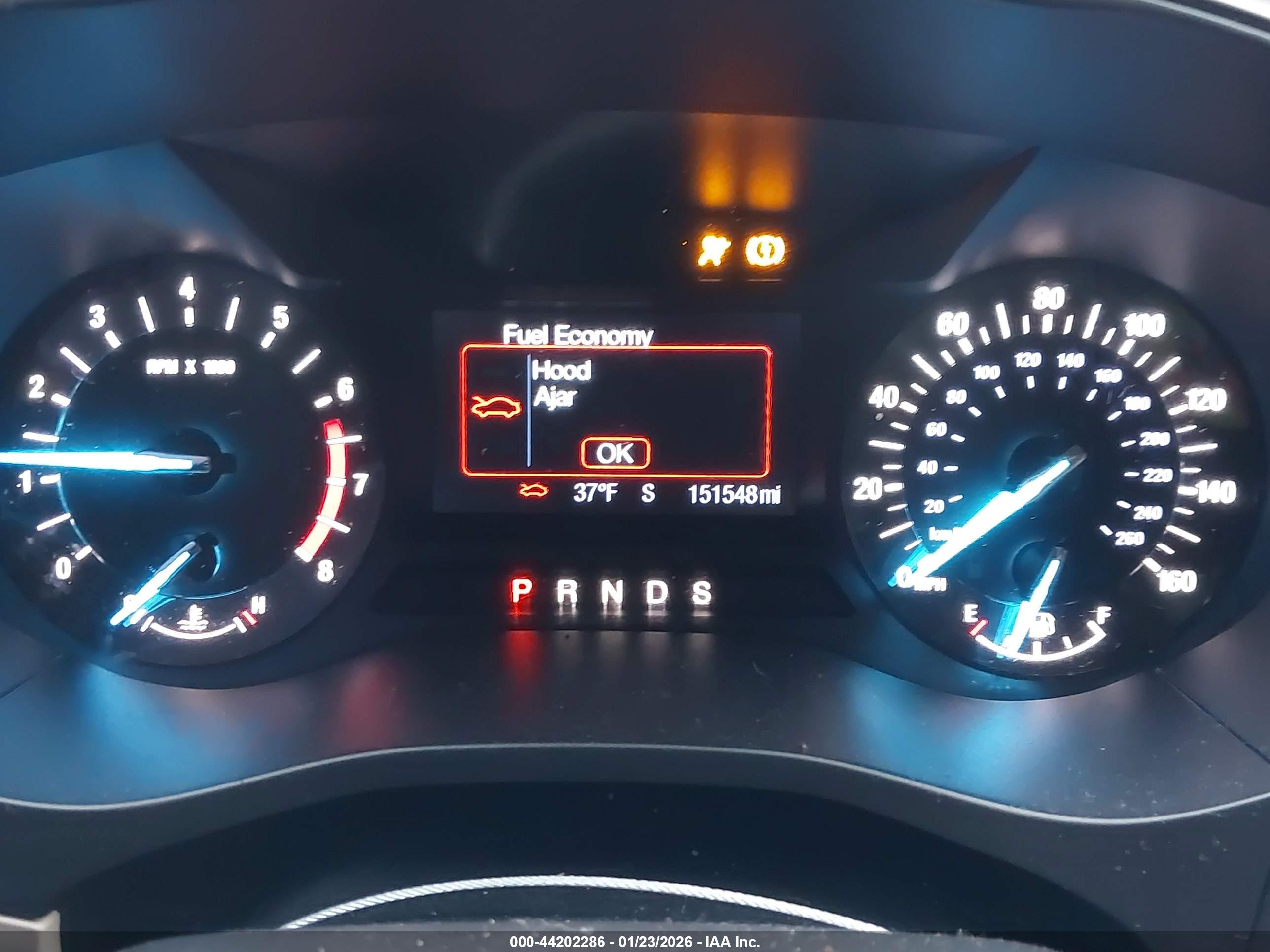 FORD FUSION image 7