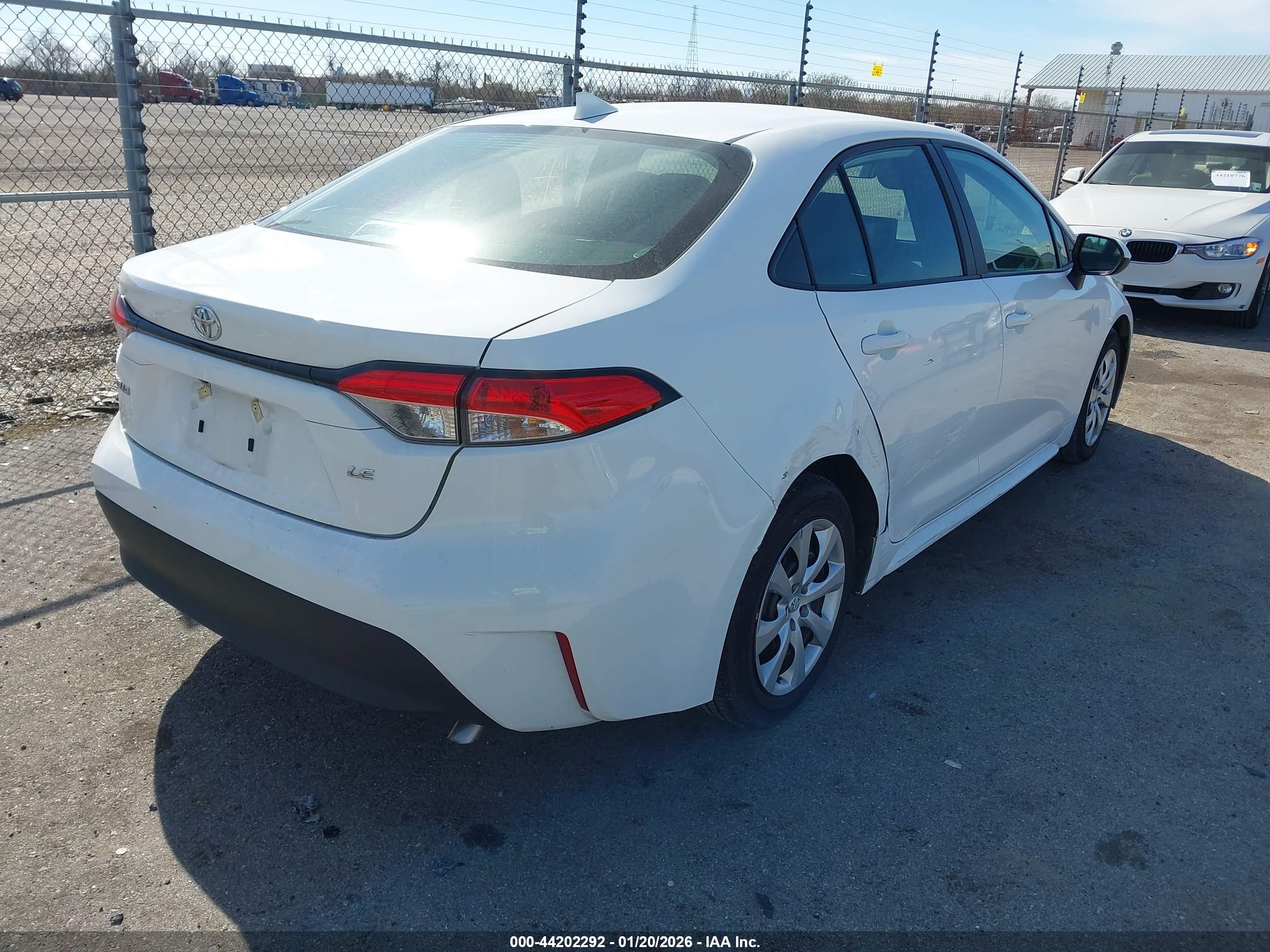 TOYOTA COROLLA image 4