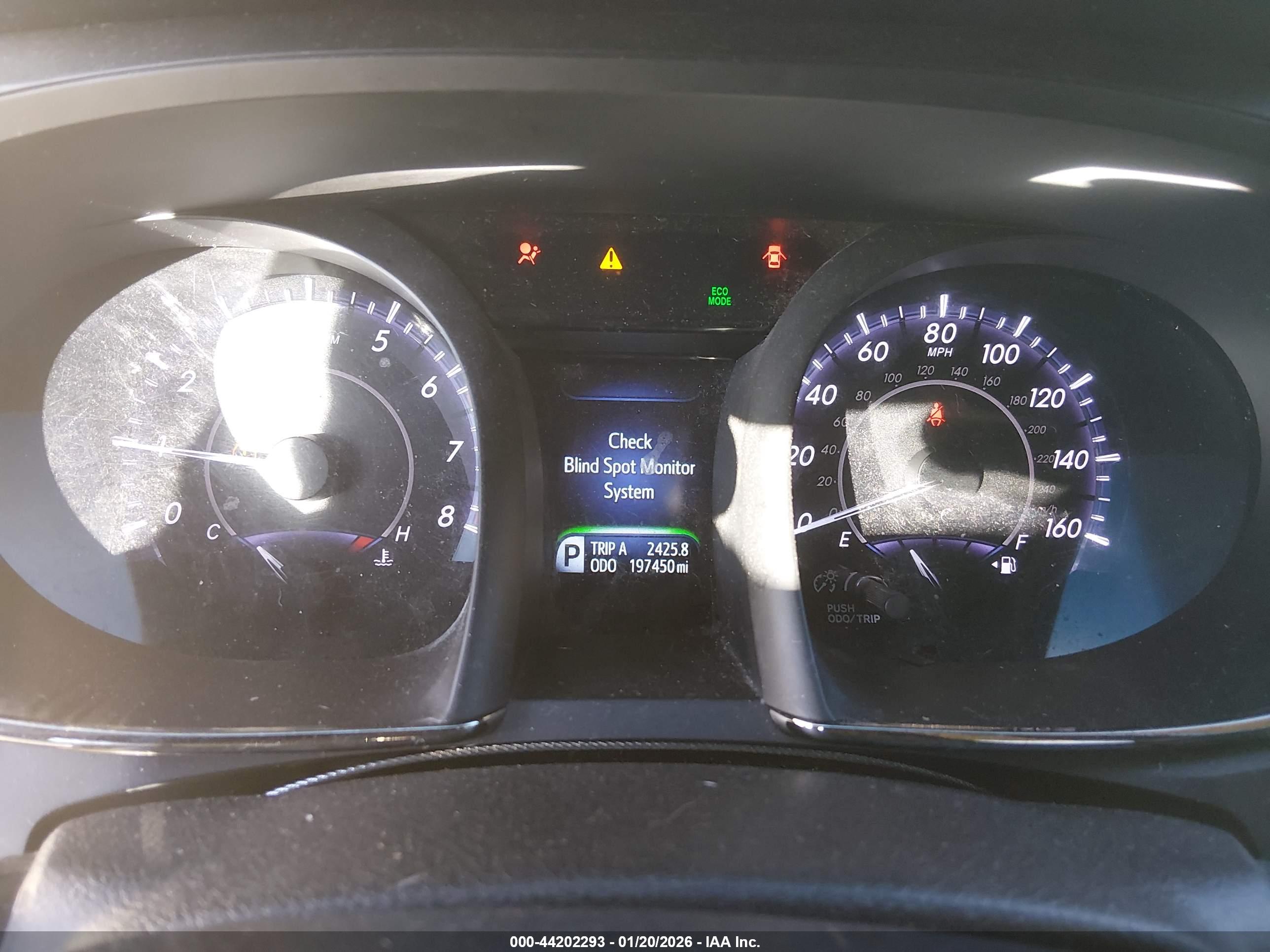 TOYOTA AVALON image 7