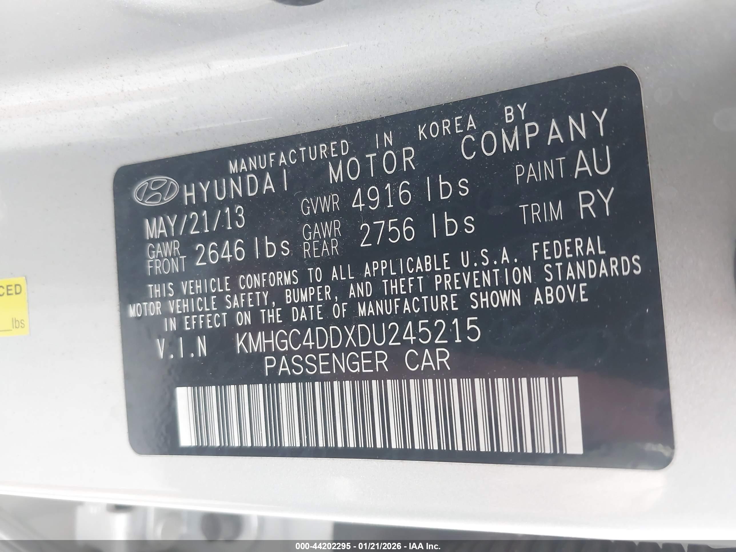 HYUNDAI GENESIS image 9
