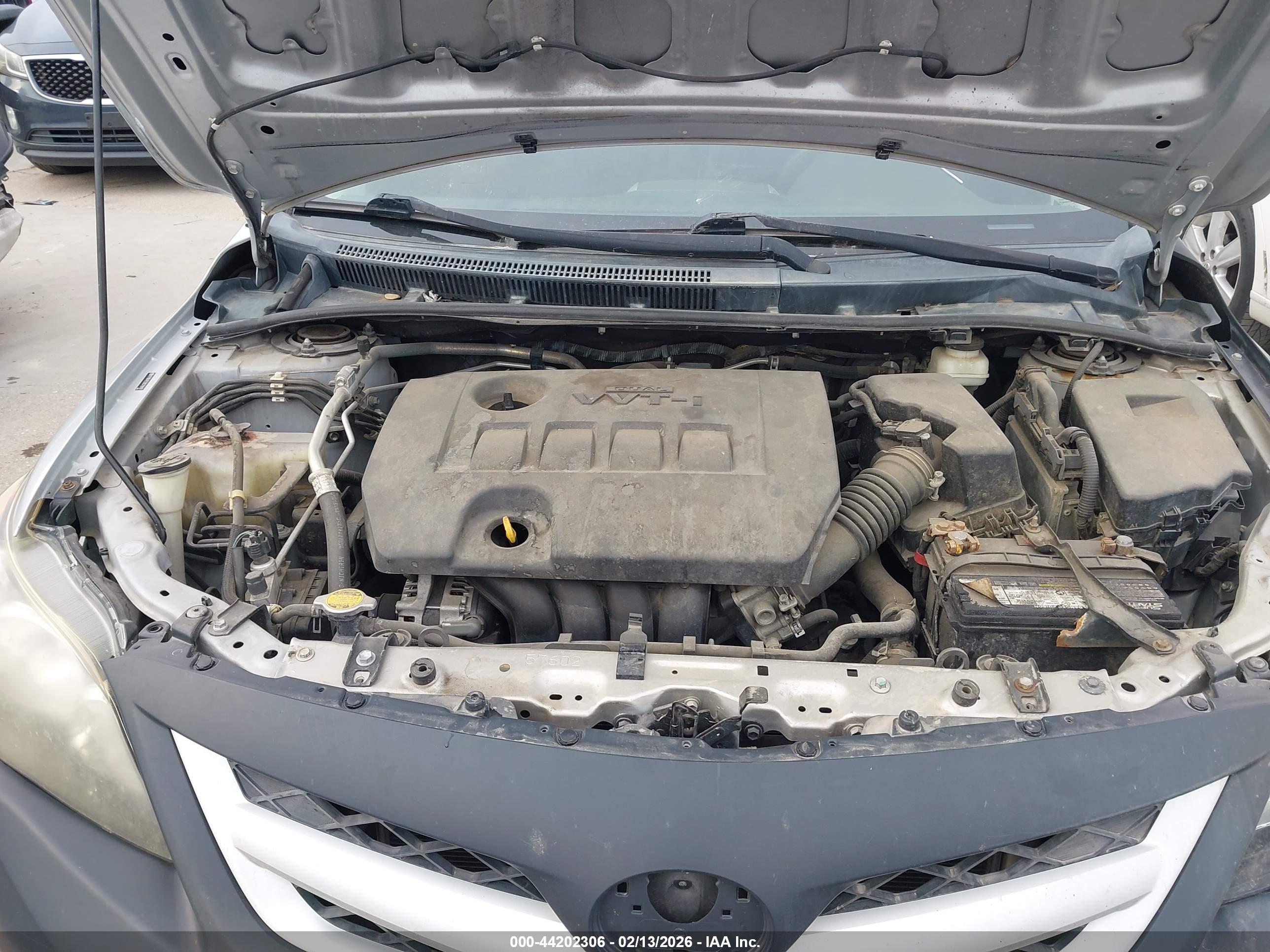 TOYOTA COROLLA image 10