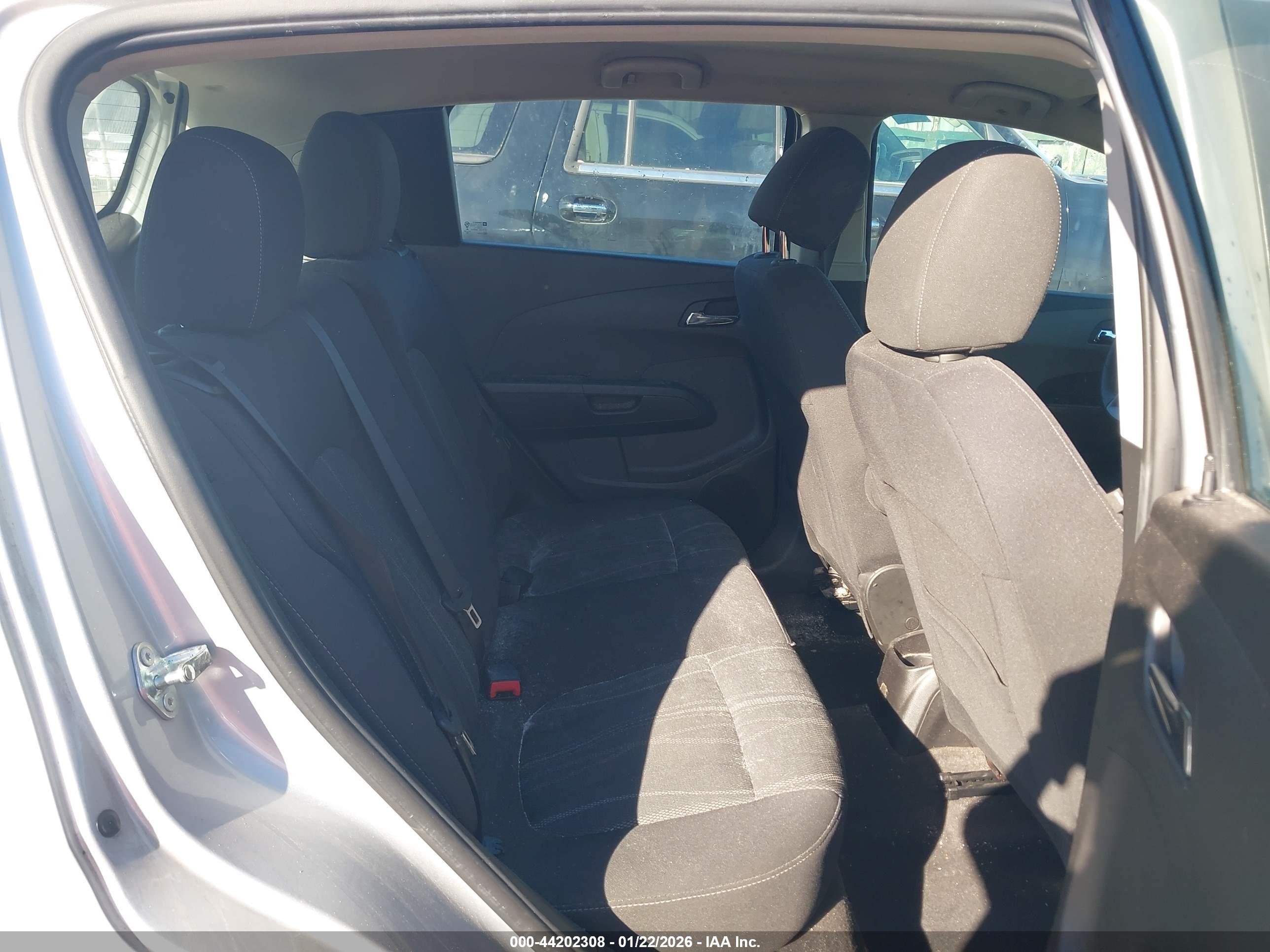 CHEVROLET SONIC image 8