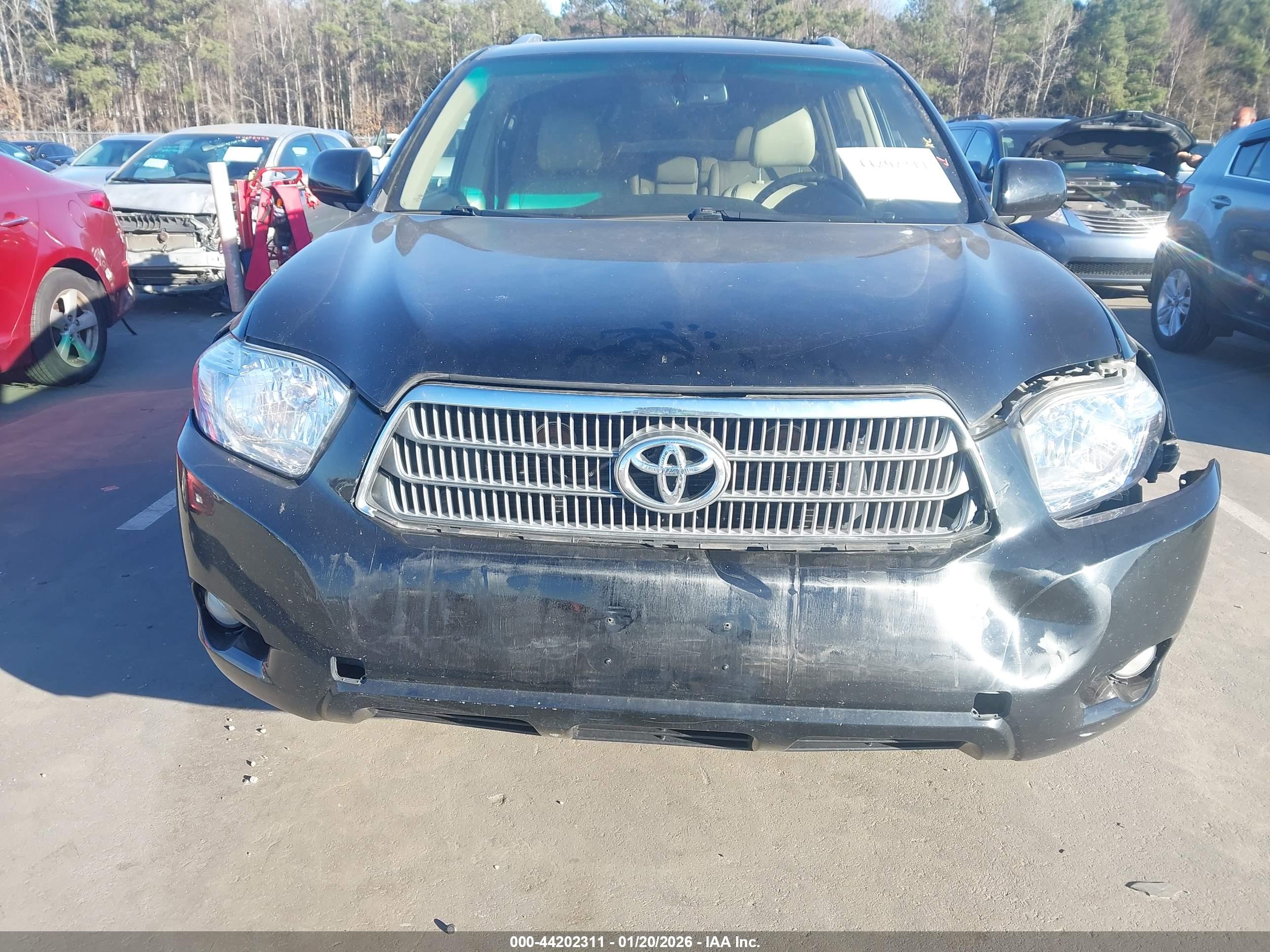 TOYOTA HIGHLANDER image 6
