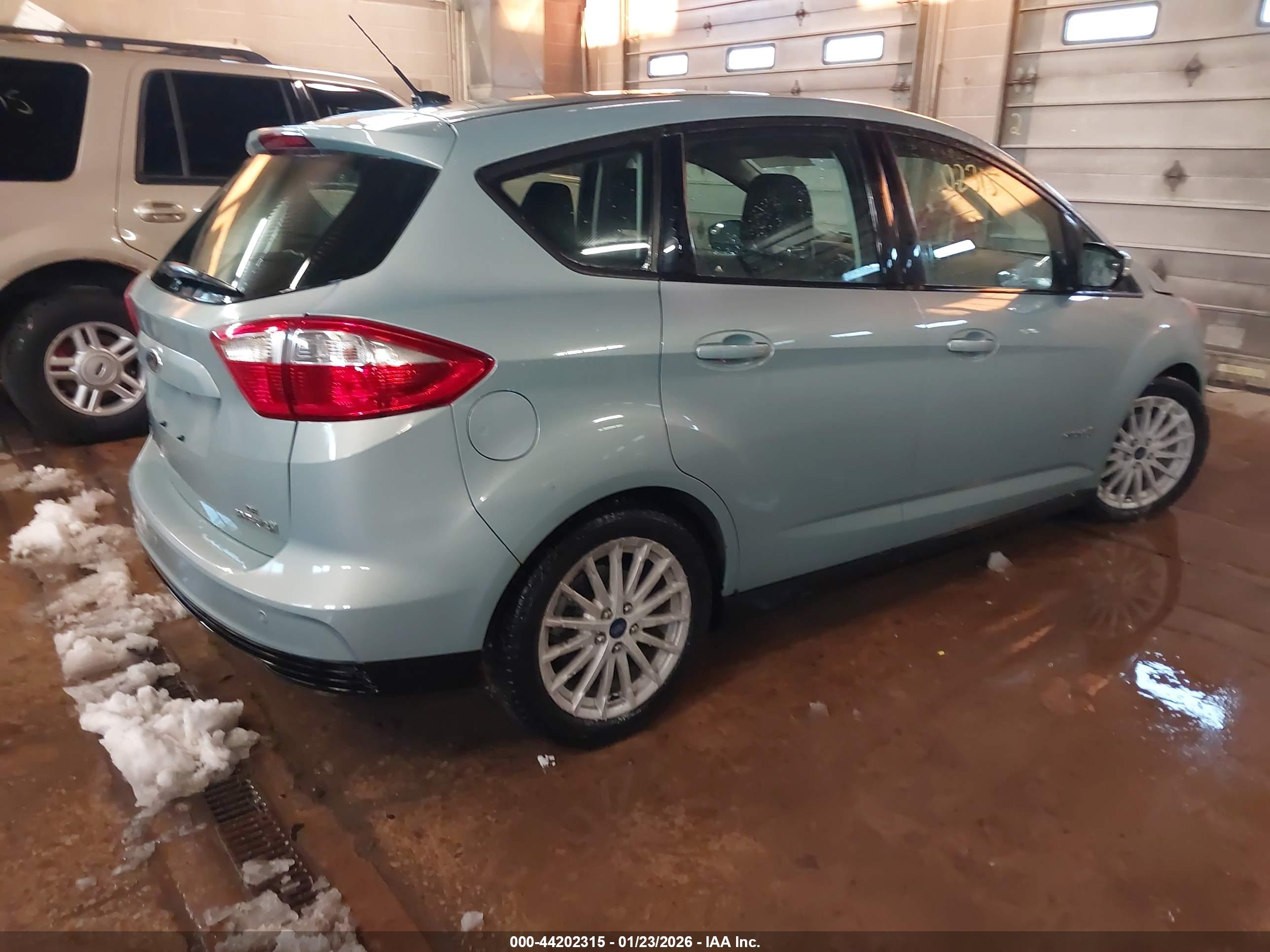 FORD C-MAX image 4