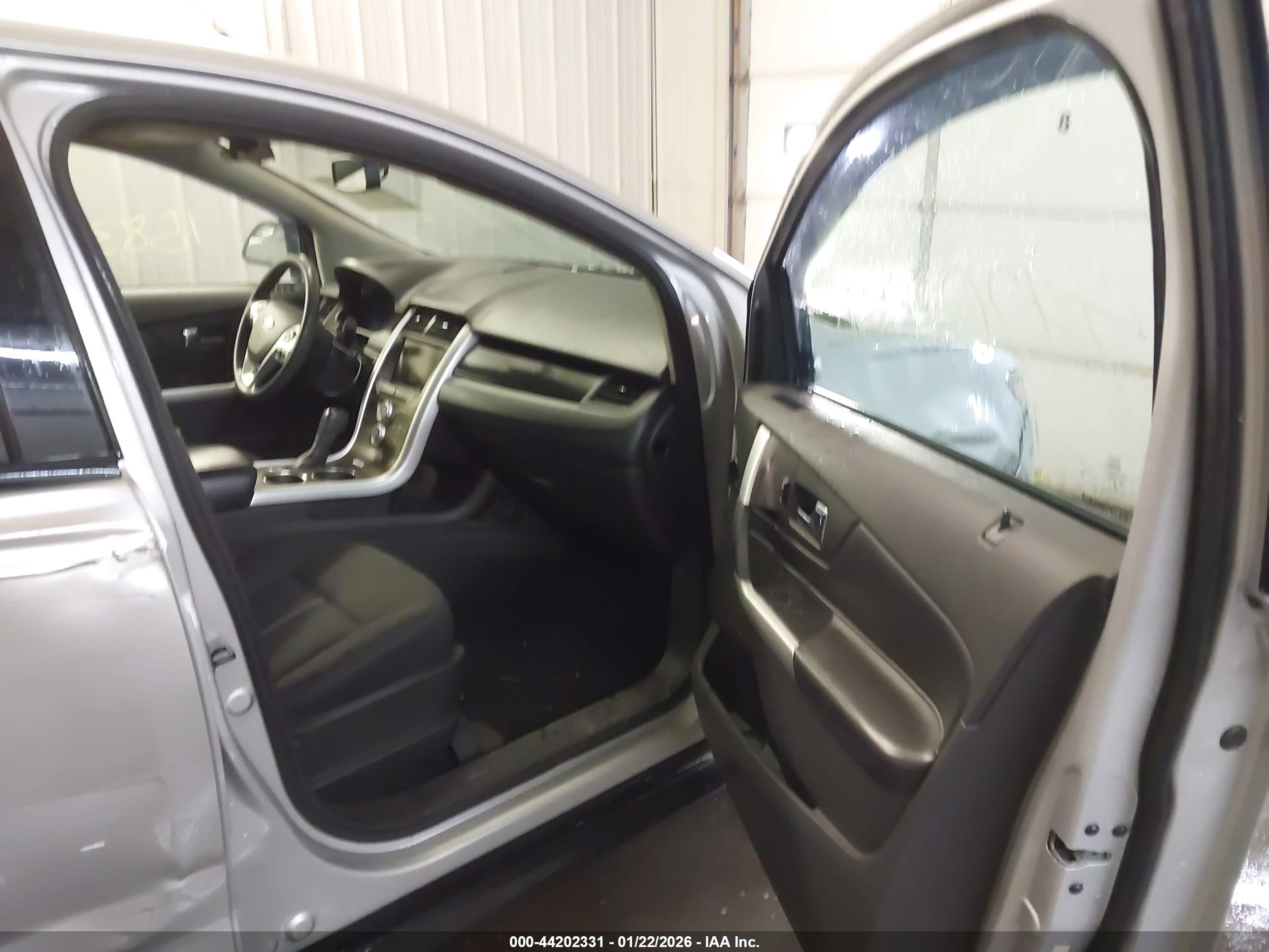 FORD EDGE image 5