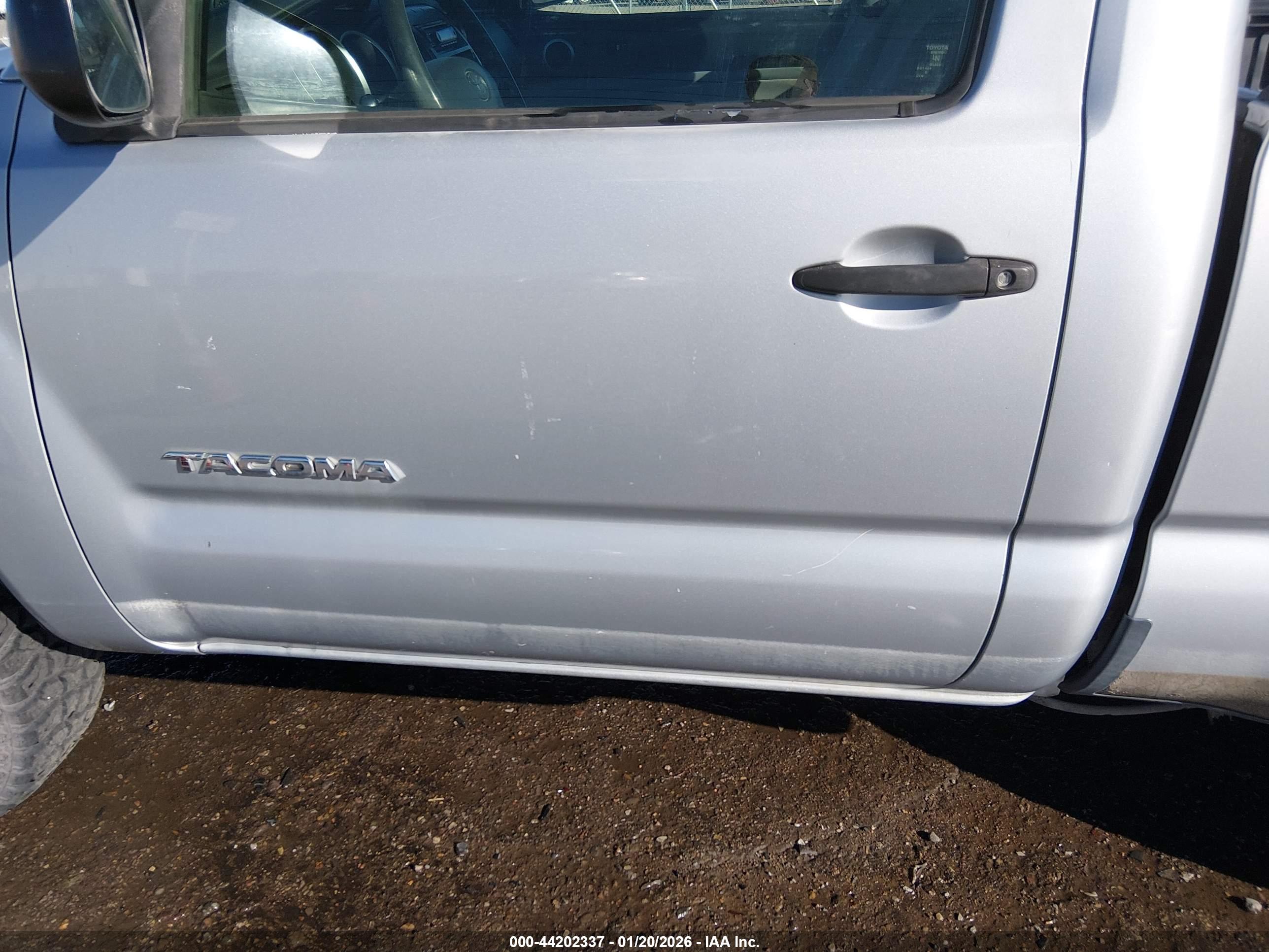 TOYOTA TACOMA image 6