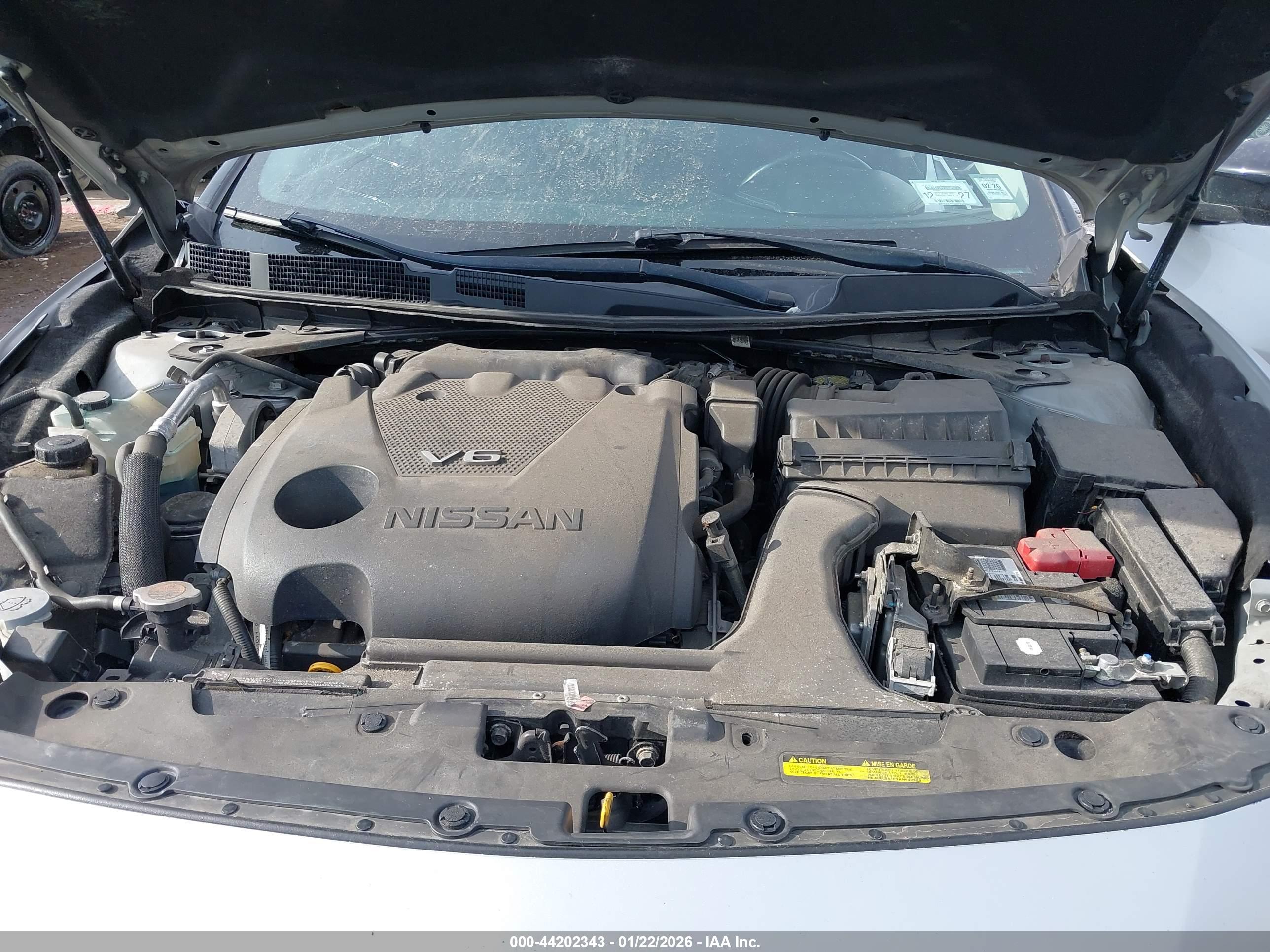 NISSAN MAXIMA image 10