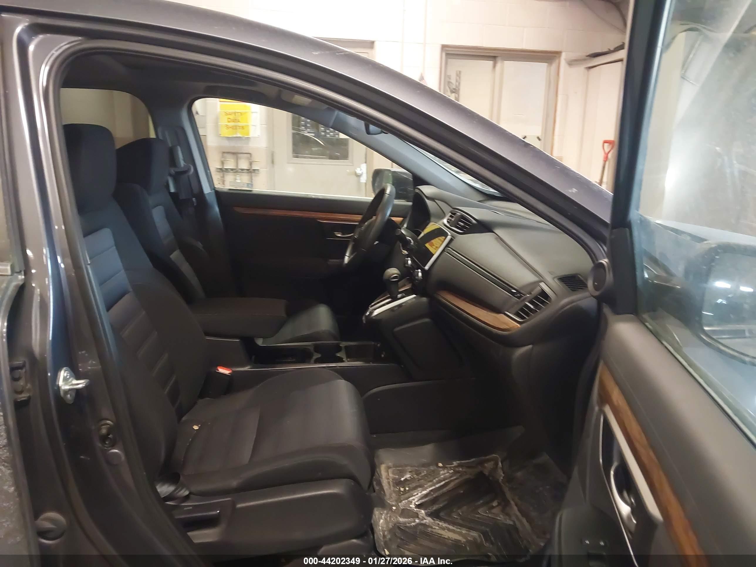 HONDA CR-V image 5
