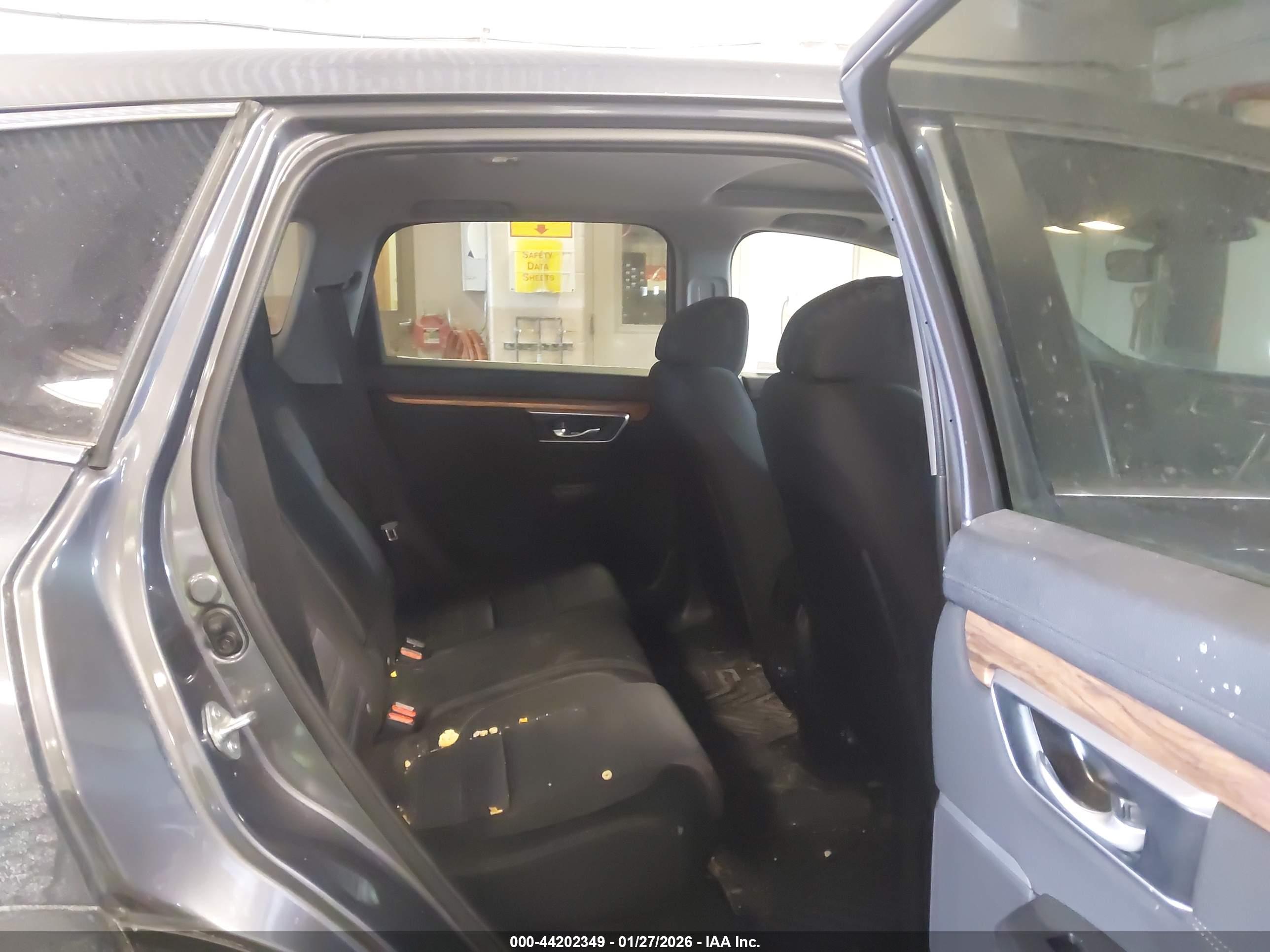 HONDA CR-V image 8