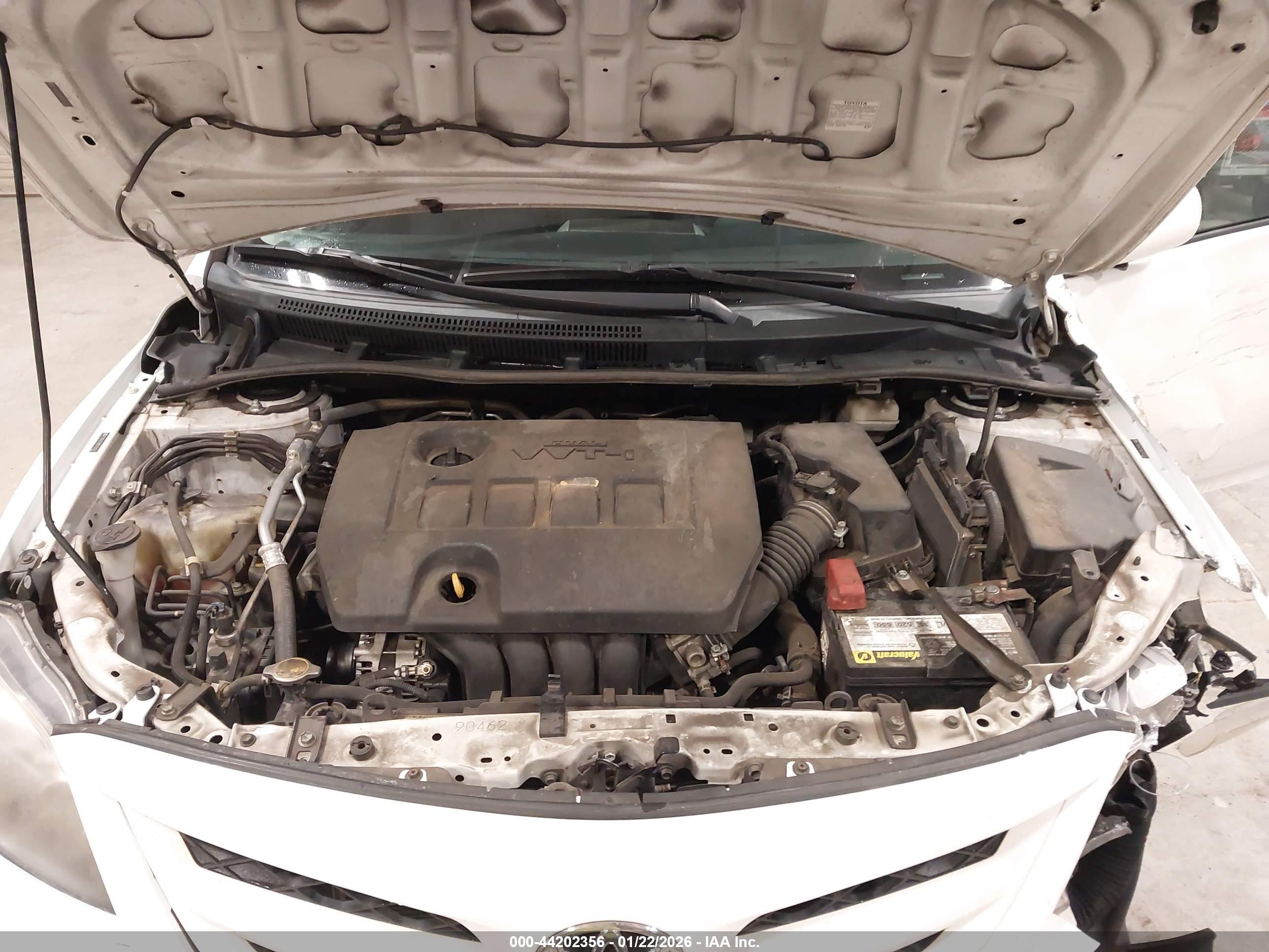 TOYOTA COROLLA image 10