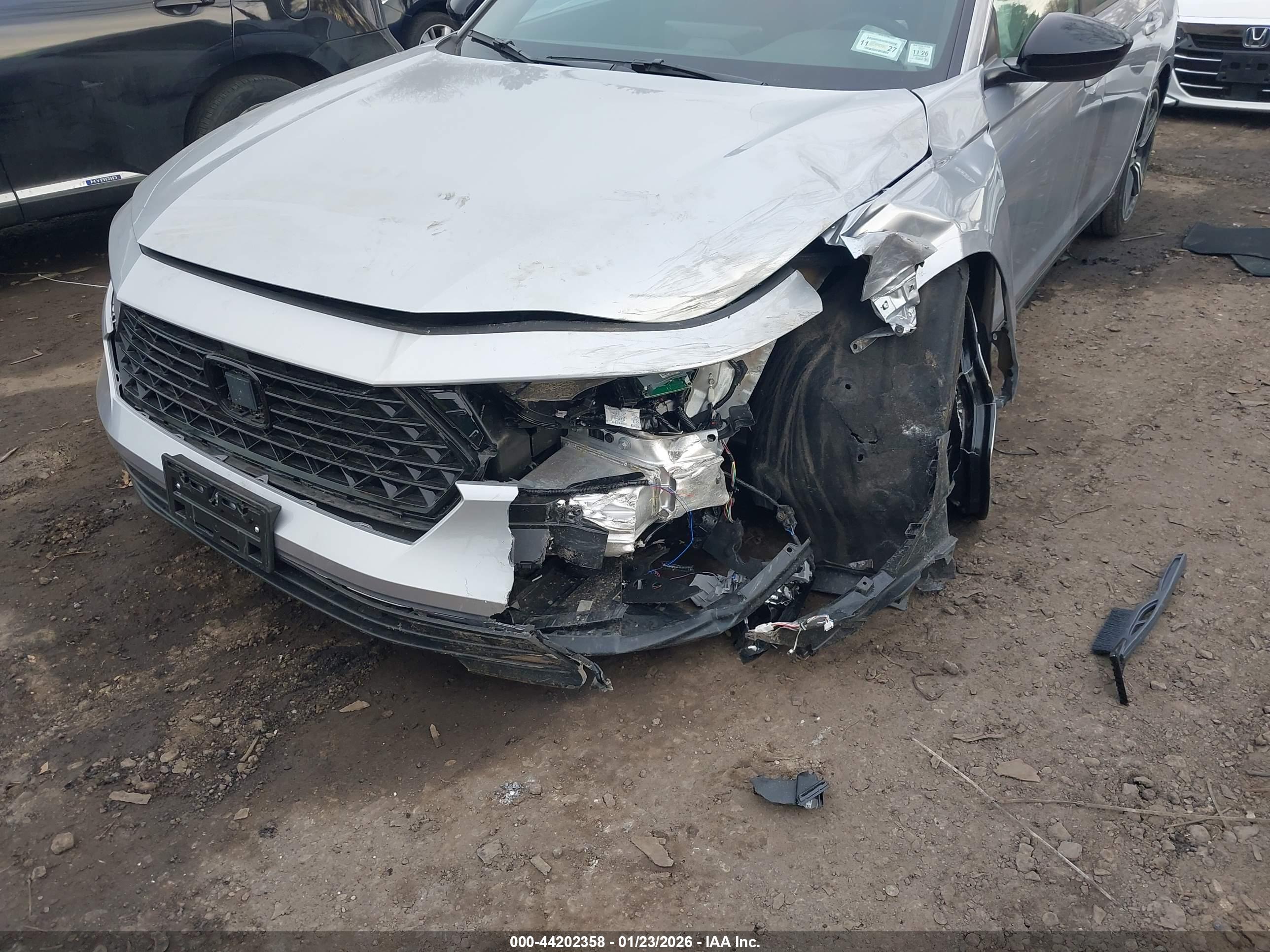 HONDA ACCORD image 6