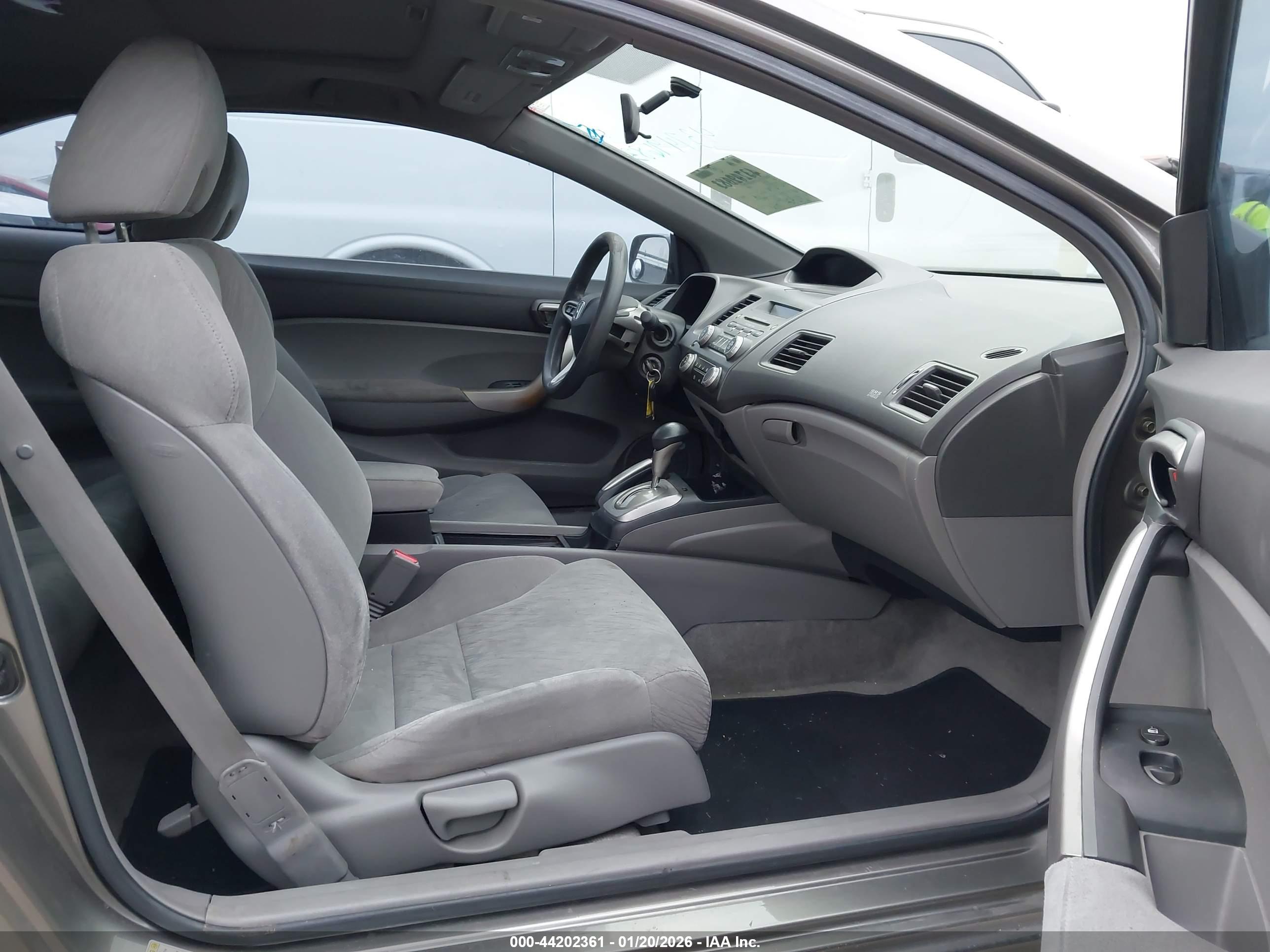 HONDA CIVIC image 5