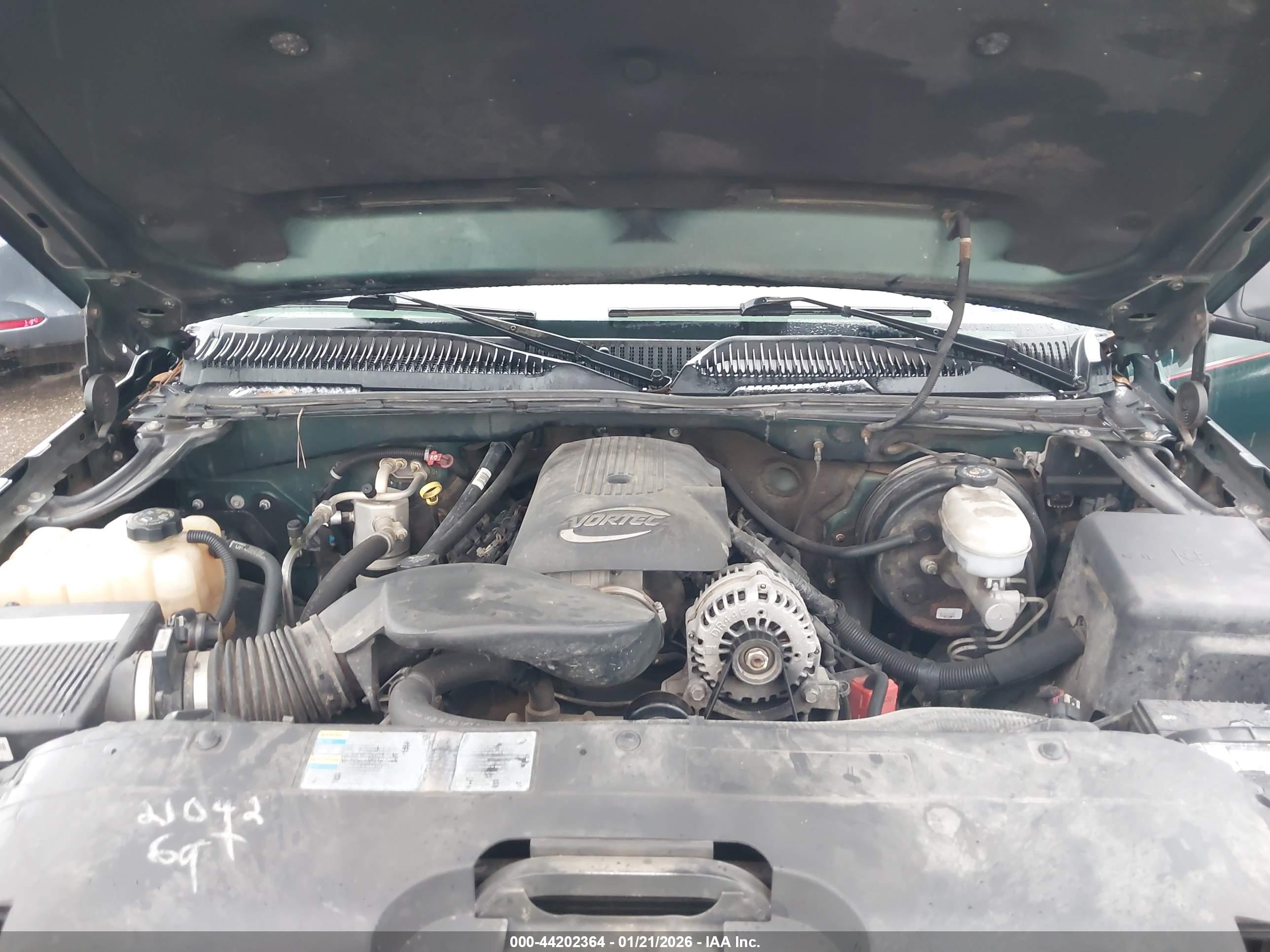 CHEVROLET SILVERADO image 10