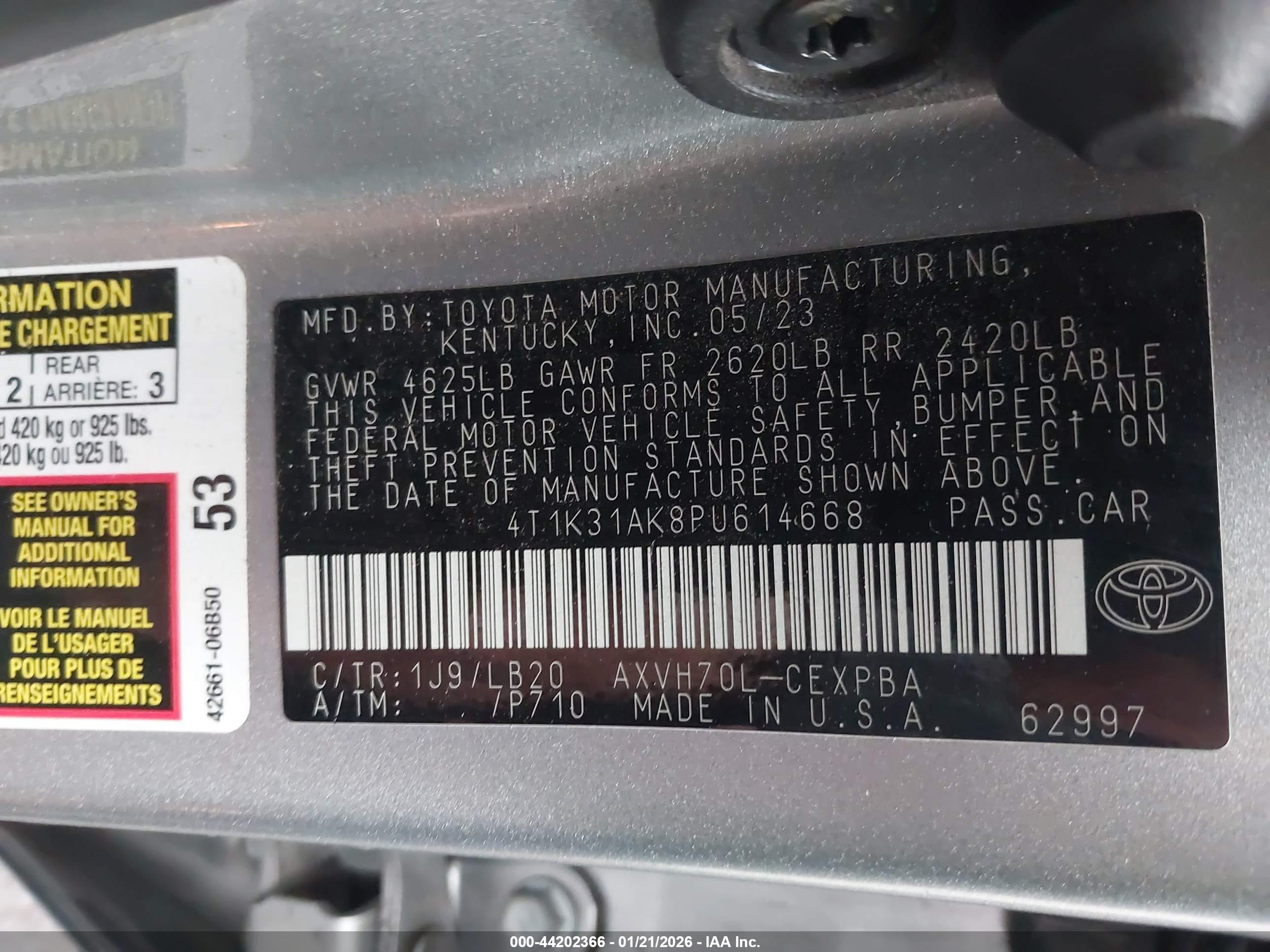 TOYOTA CAMRY image 9