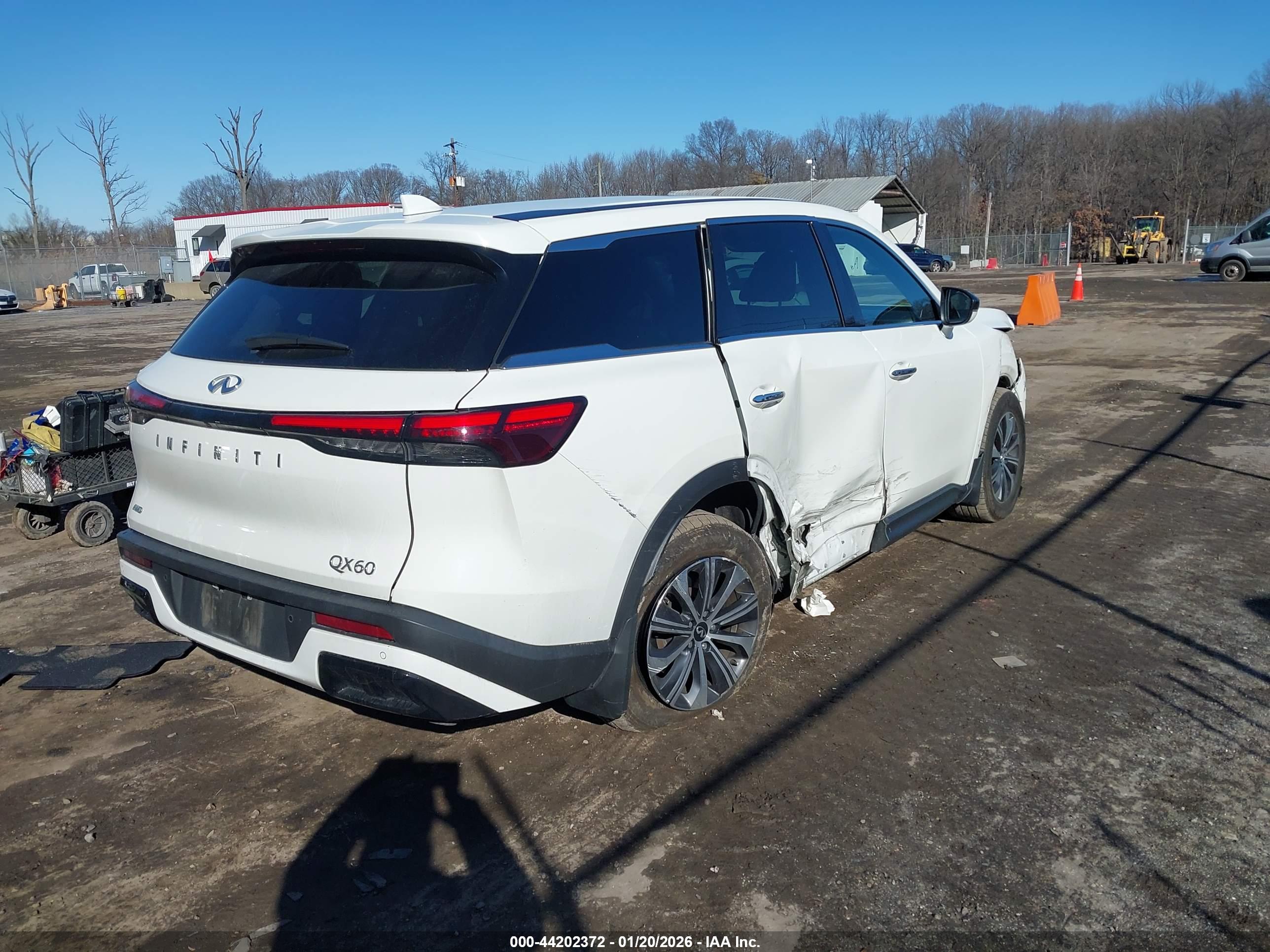 INFINITI QX60 image 4