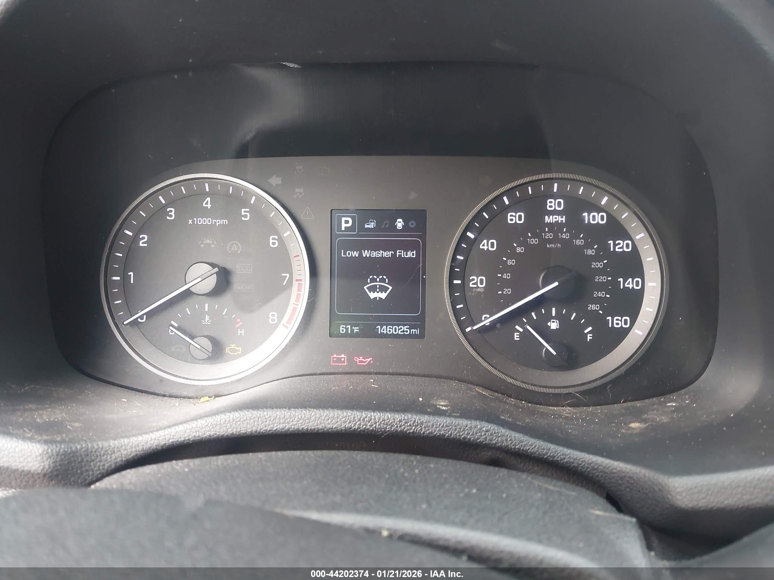 HYUNDAI TUCSON image 7
