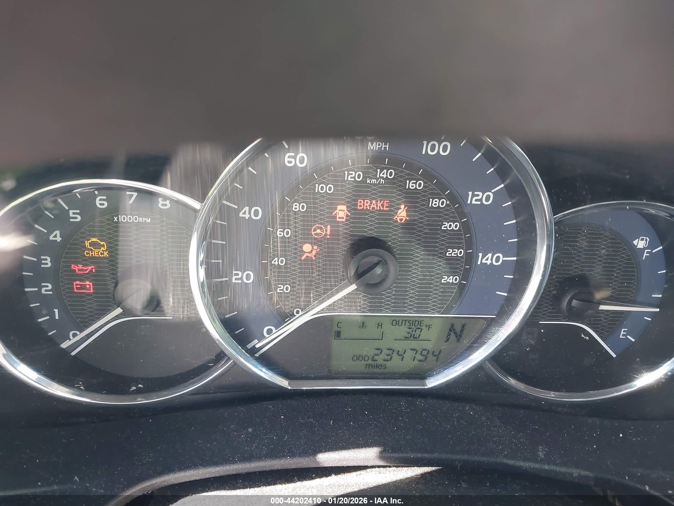 TOYOTA COROLLA image 7