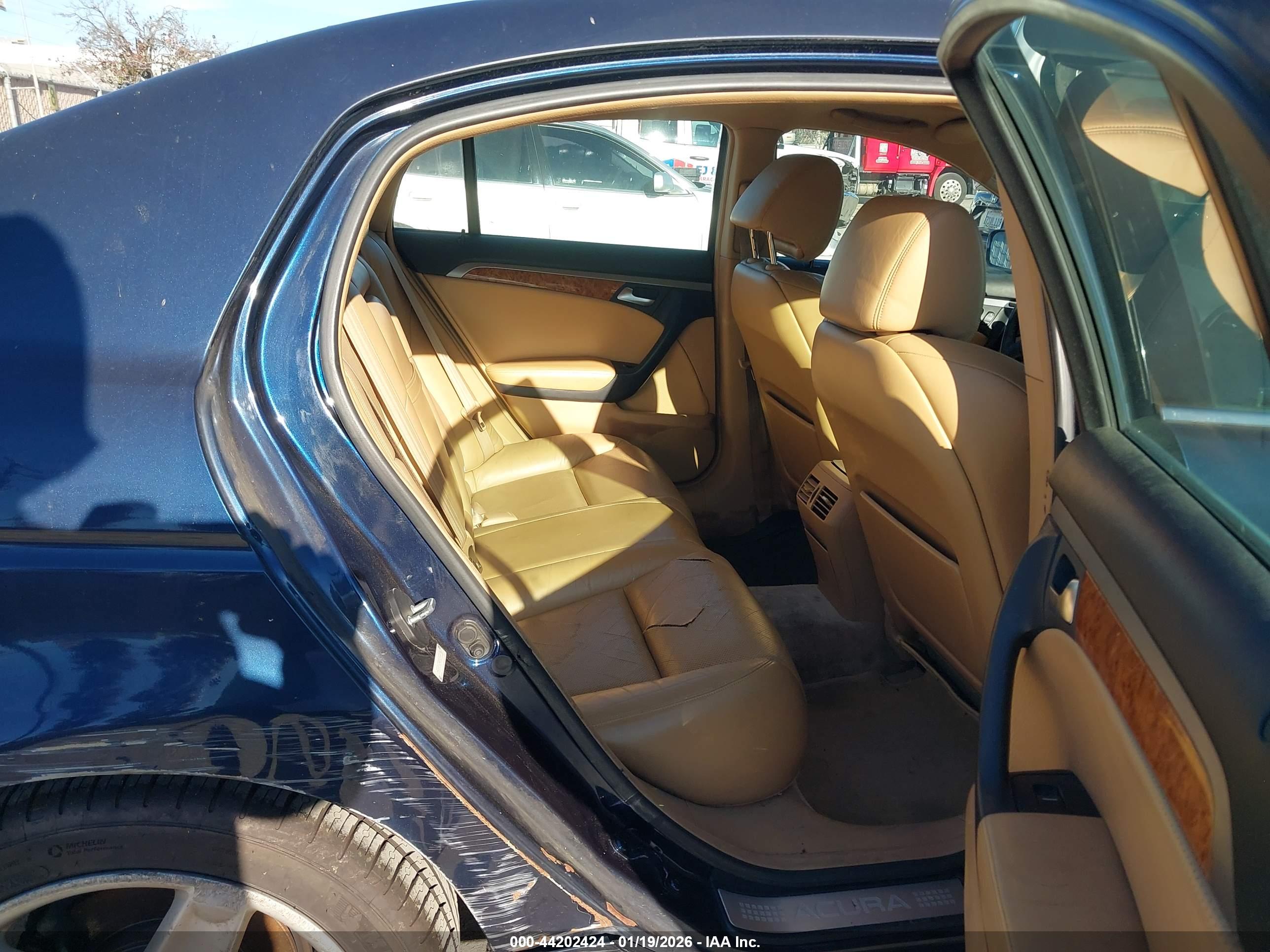 ACURA TL image 8