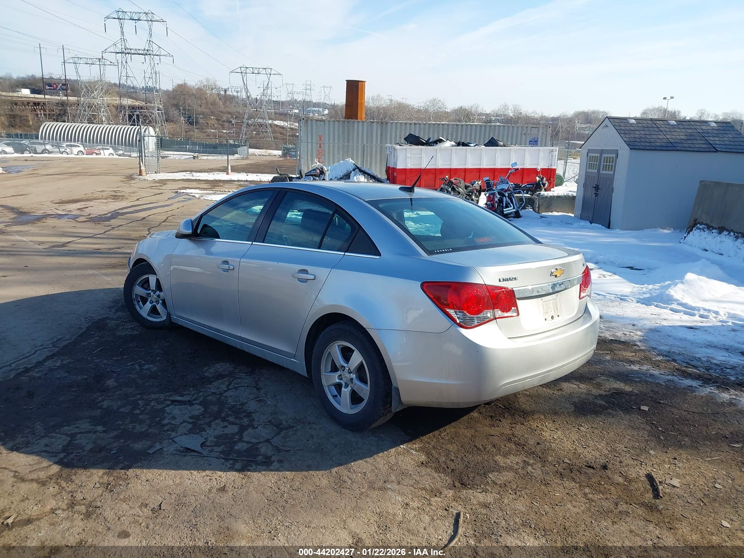CHEVROLET CRUZE image 3