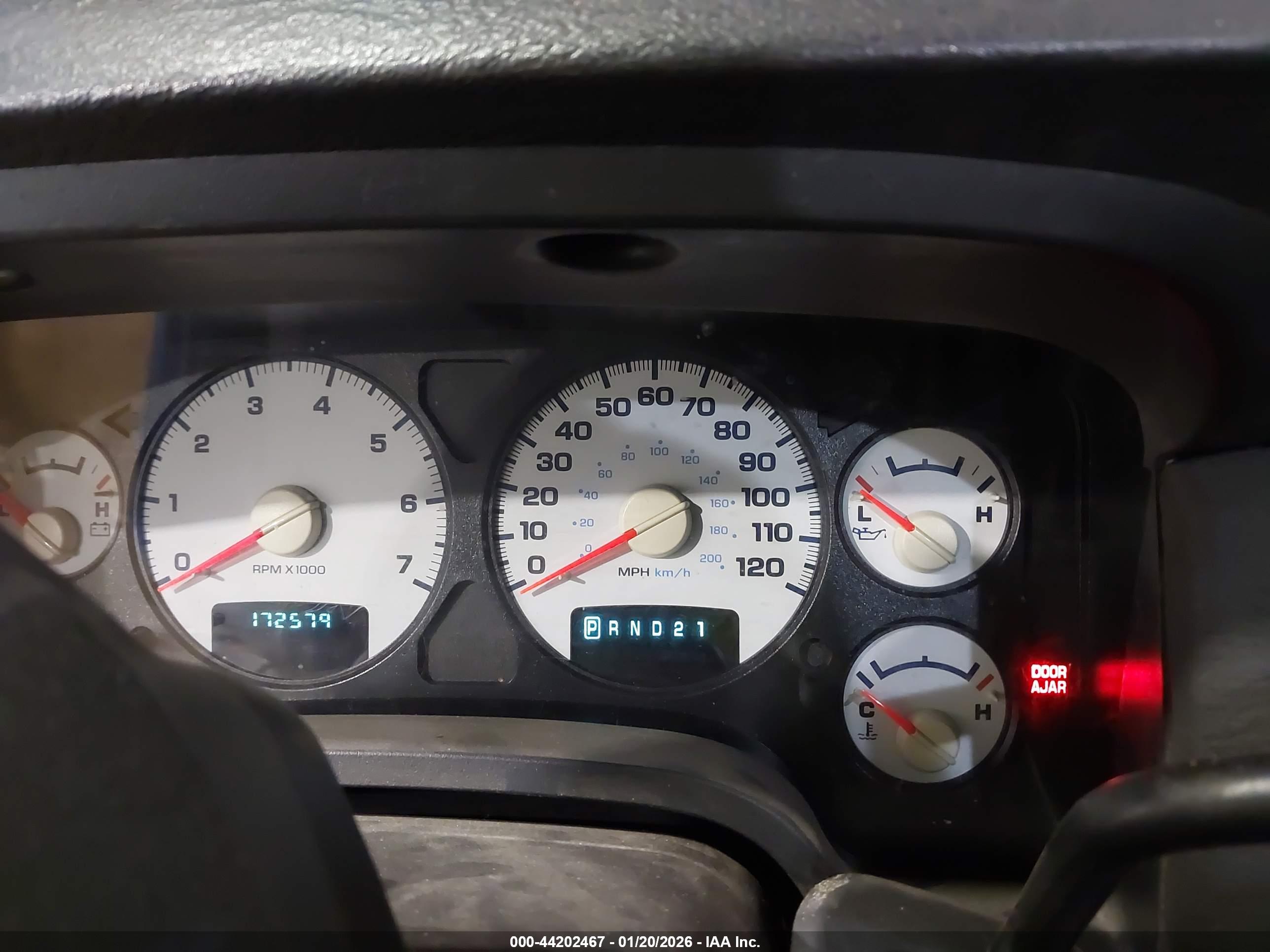 DODGE RAM image 7