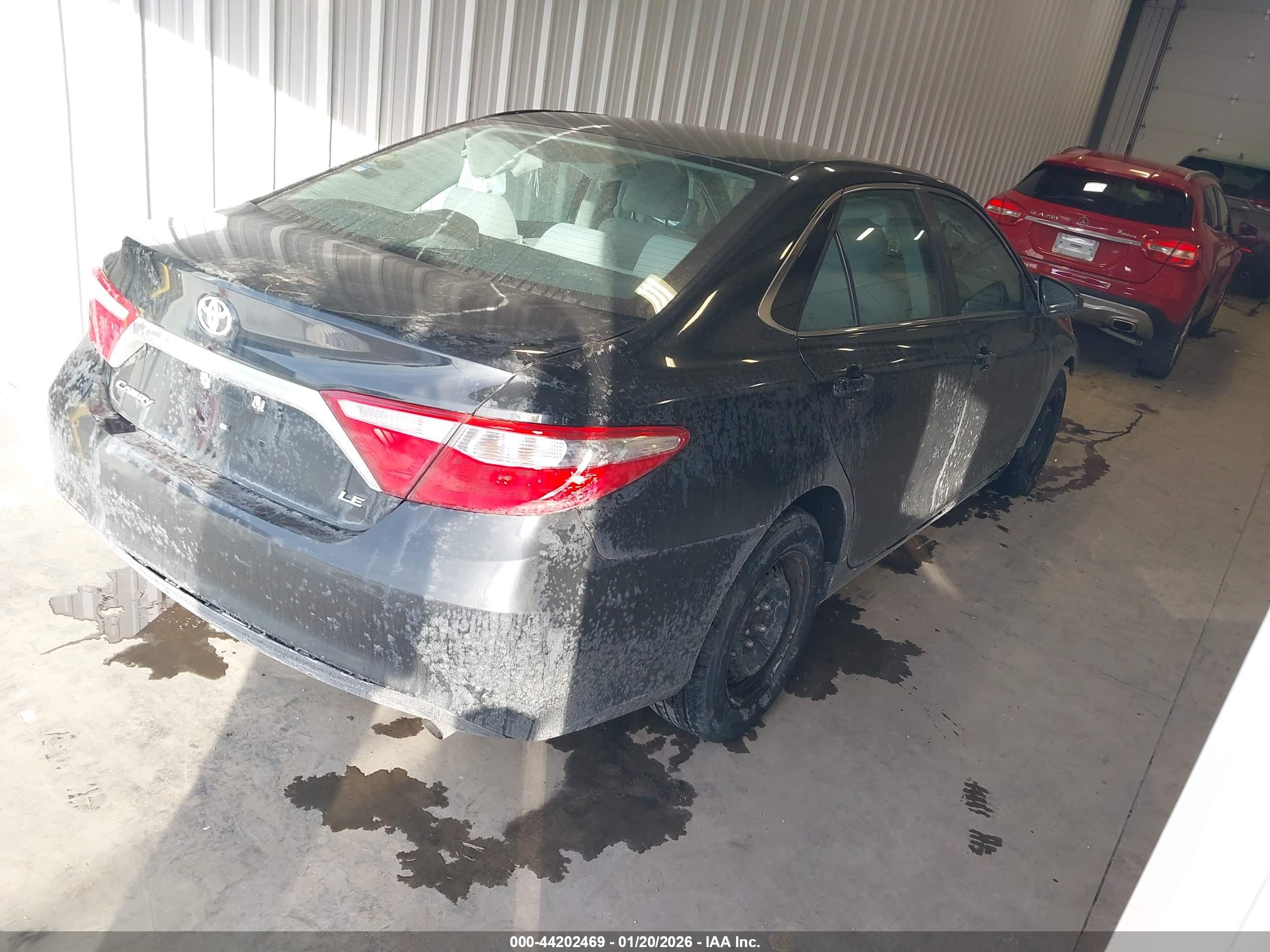 TOYOTA CAMRY image 4
