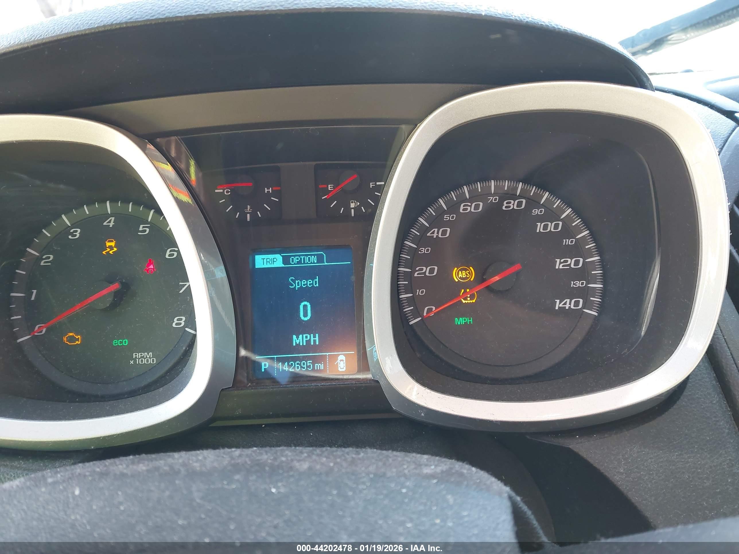 CHEVROLET EQUINOX image 7