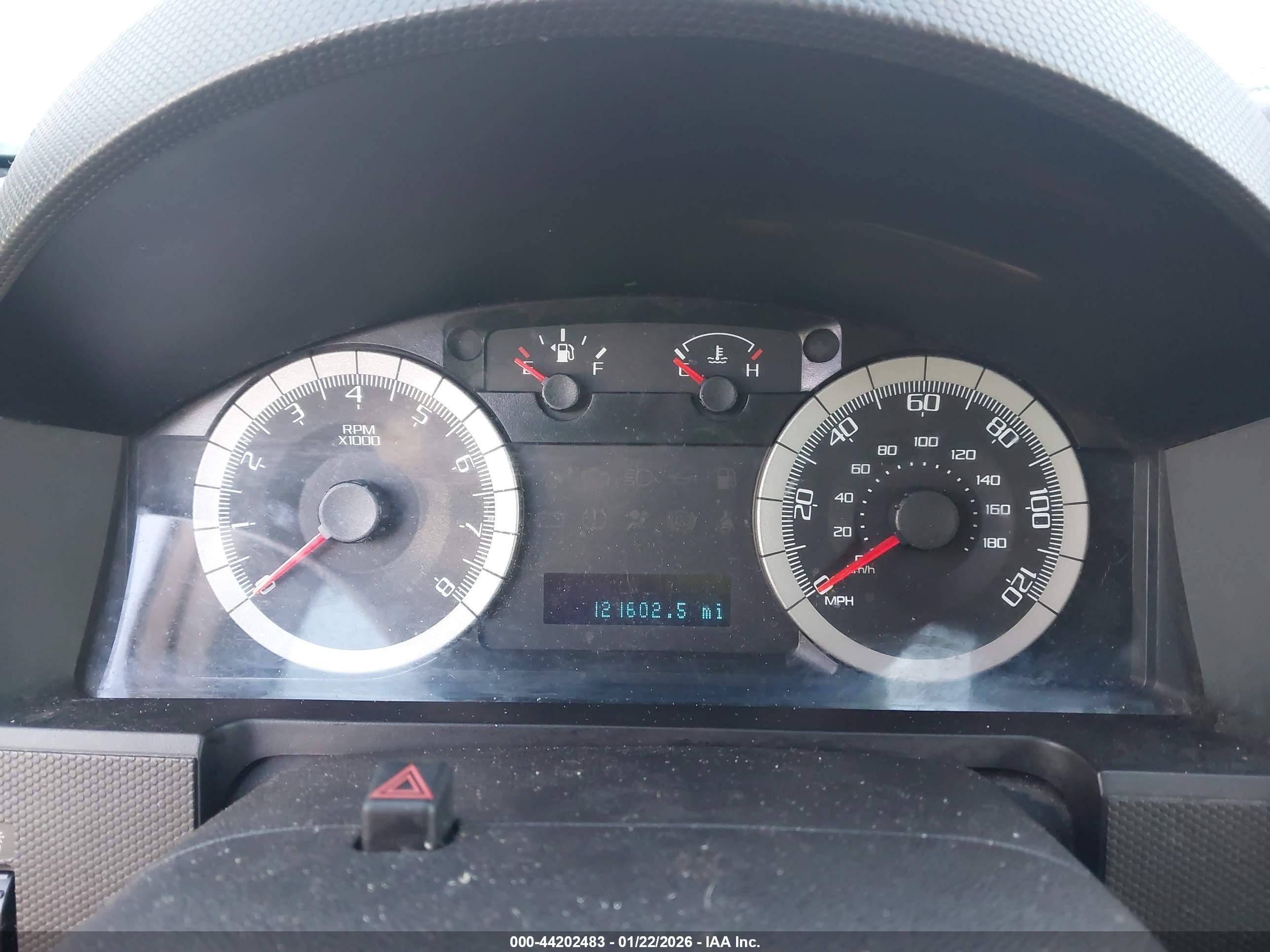 FORD ESCAPE image 7