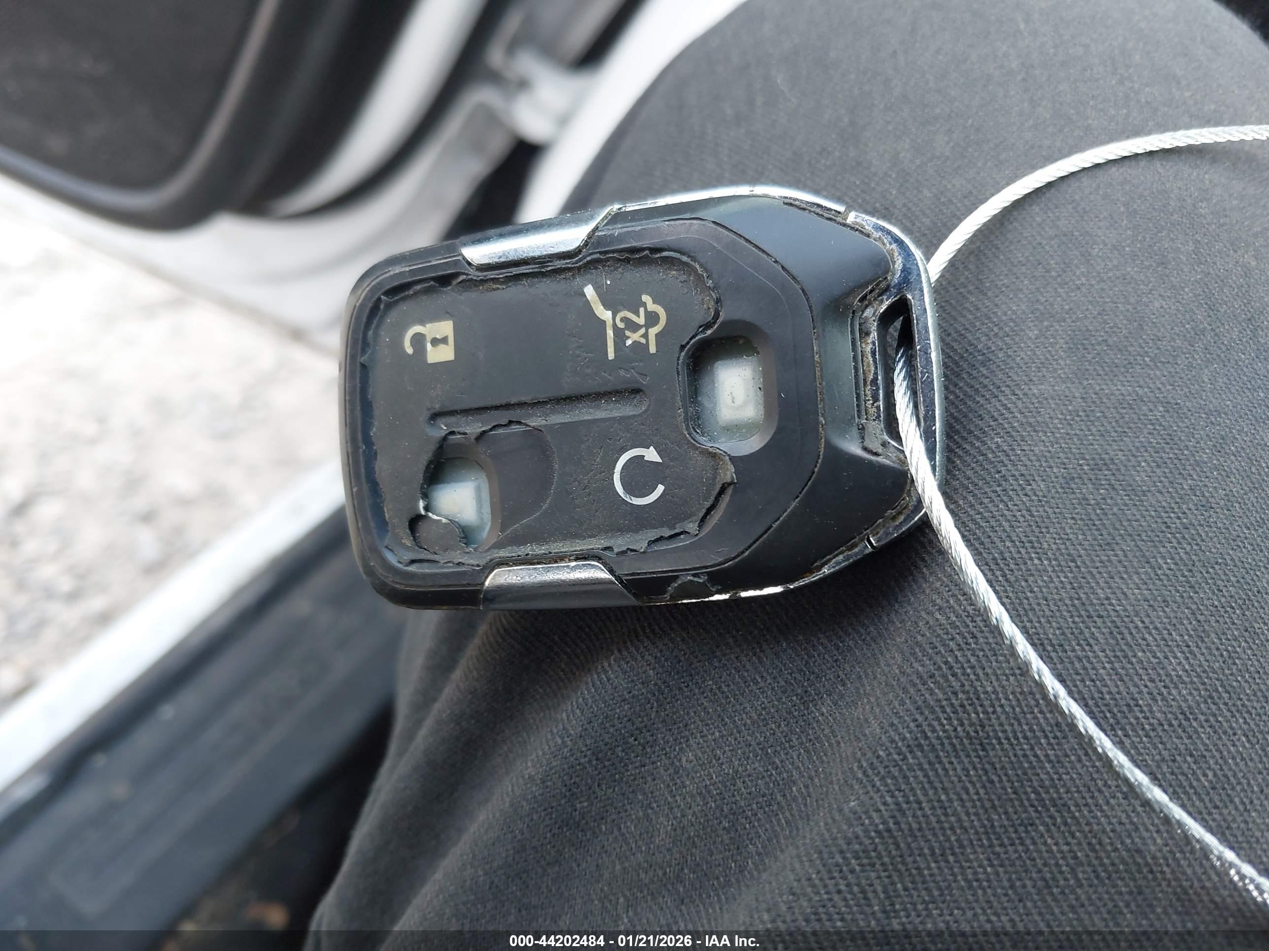 GMC TERRAIN image 11