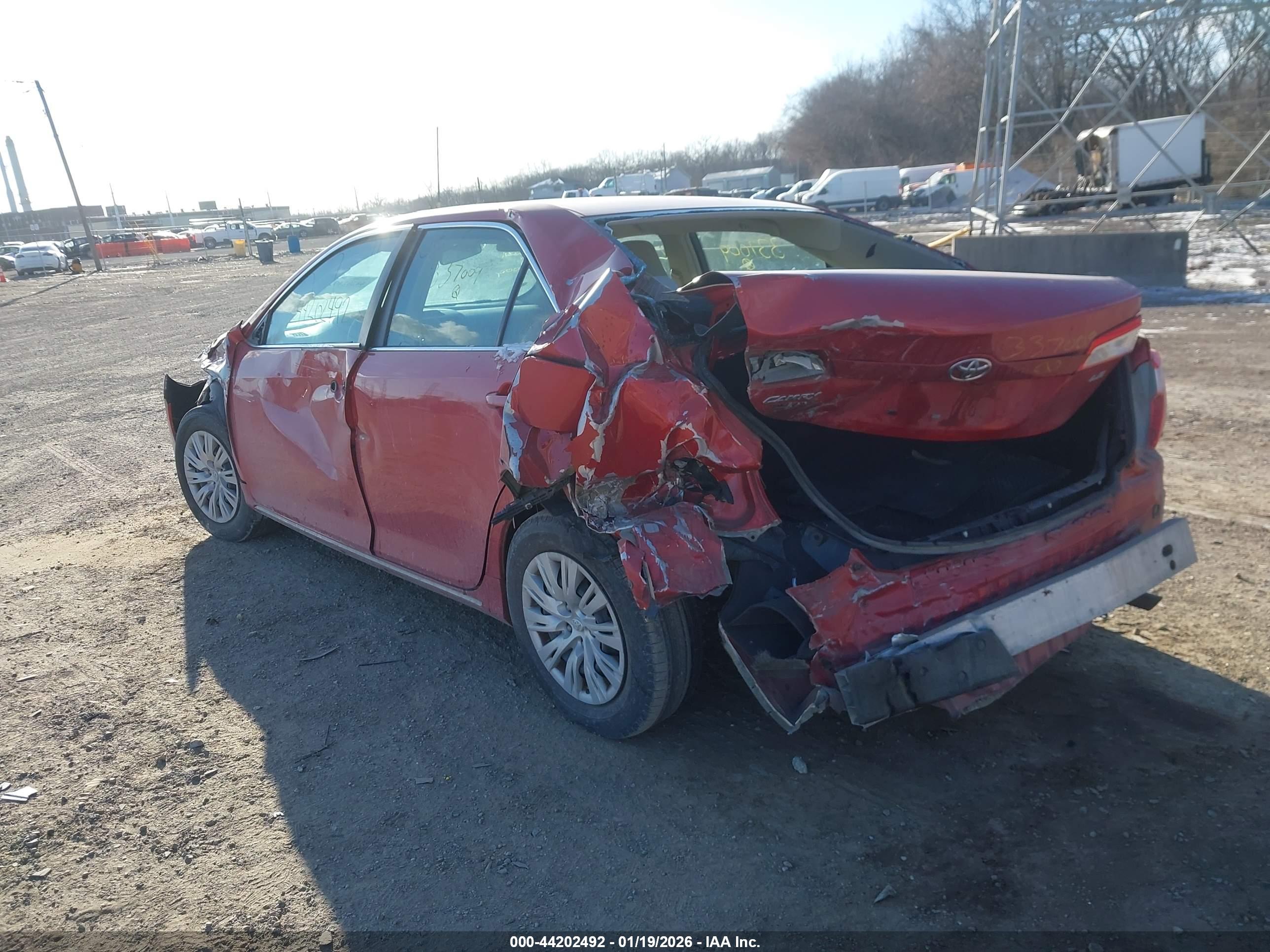 TOYOTA CAMRY image 6